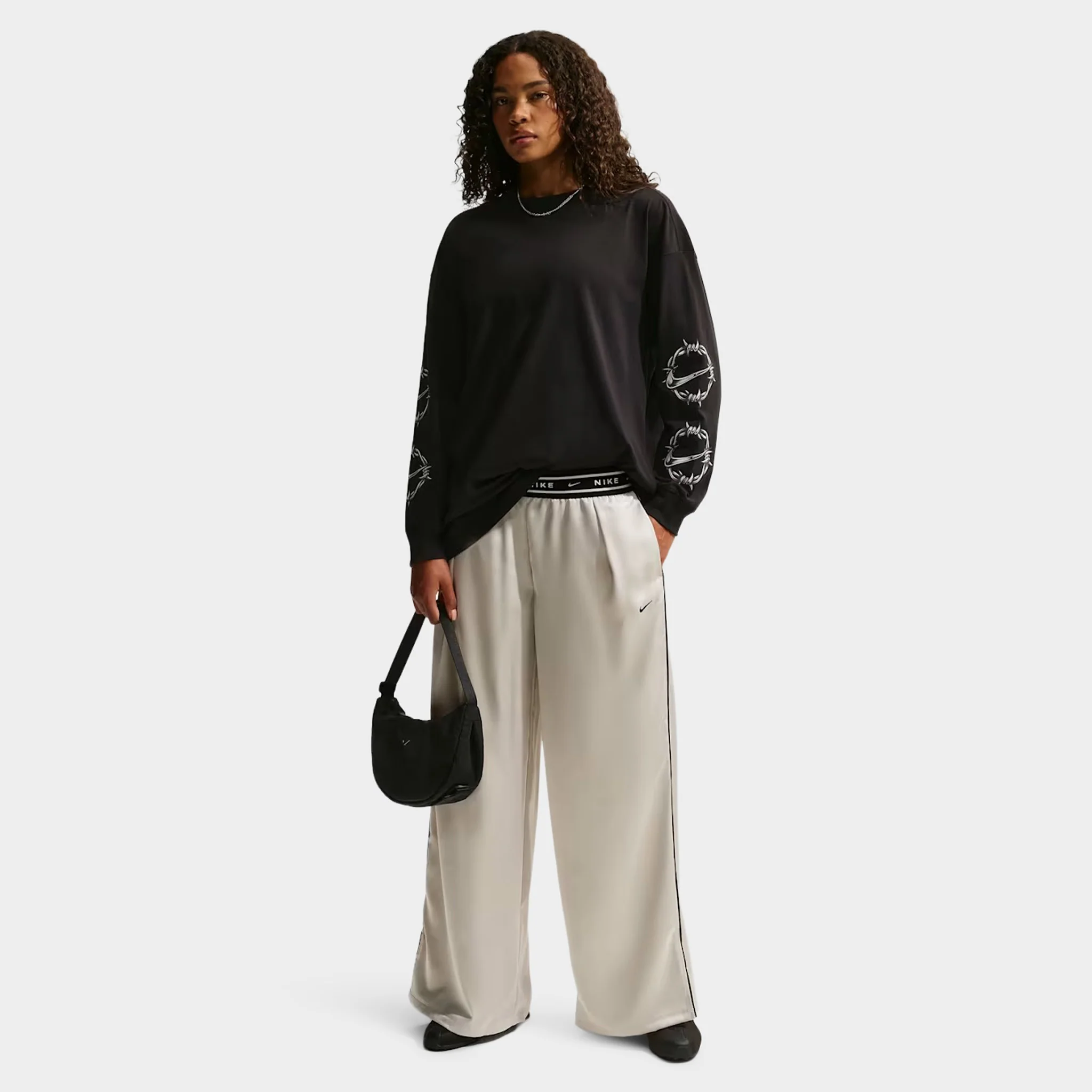 Nike Sportswear Sweatshirt / Black - Image 4