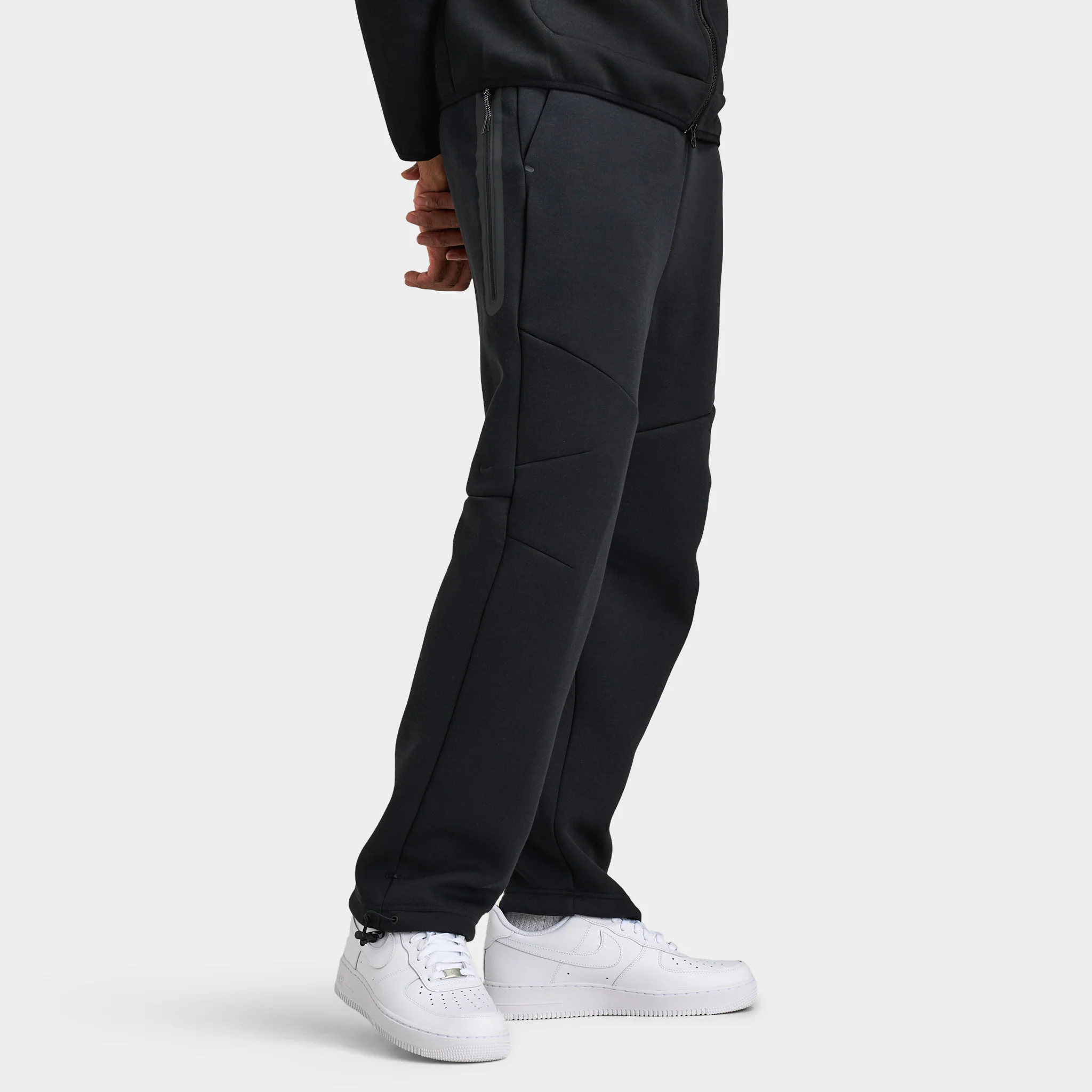Nike Sportswear Tech Fleece Open Hem Pants / Black - Image 4