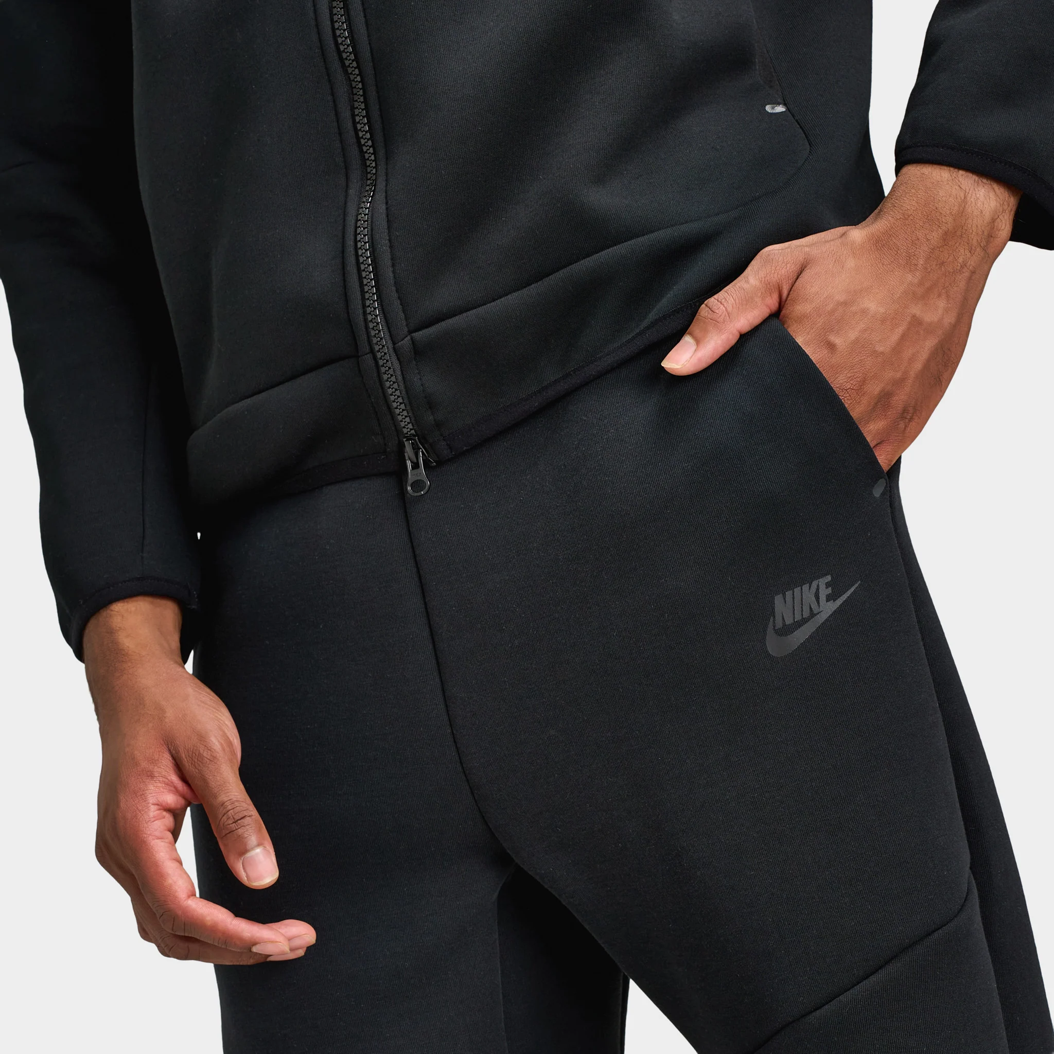 Nike Sportswear Tech Fleece Open Hem Pants / Black - Image 5