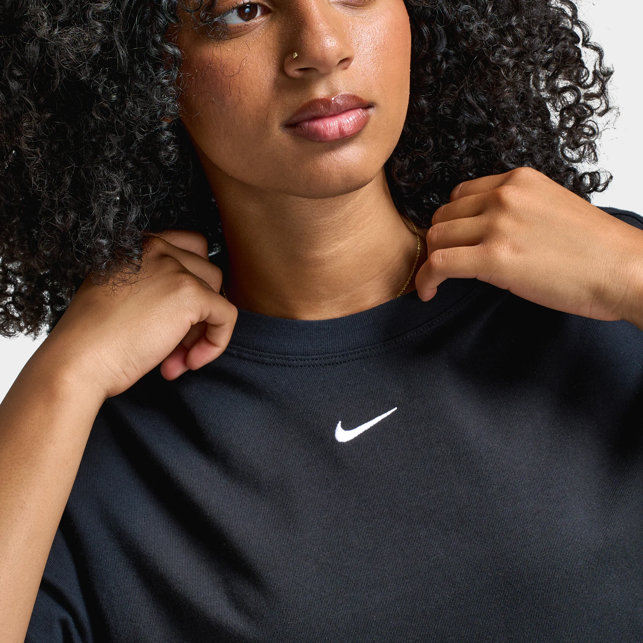 Nike Sportswear Women's Essentials Boxy T-shirt Black / White - Image 4