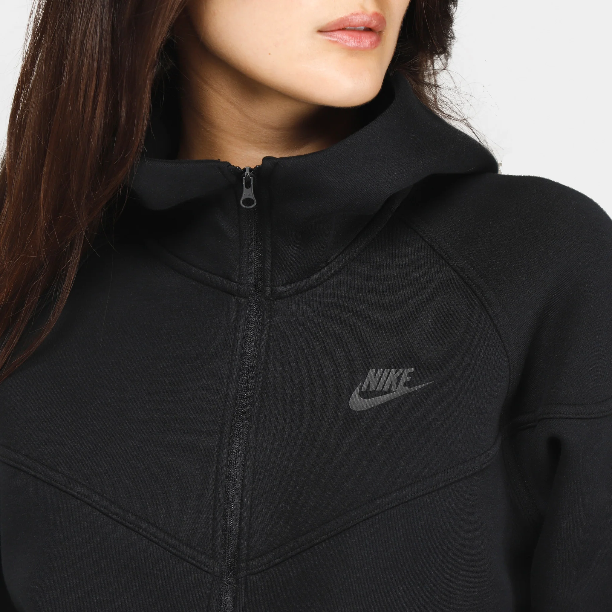 Nike Sportswear Women's Tech Fleece Windrunner Full Zip Hoodie / Black - Image 5