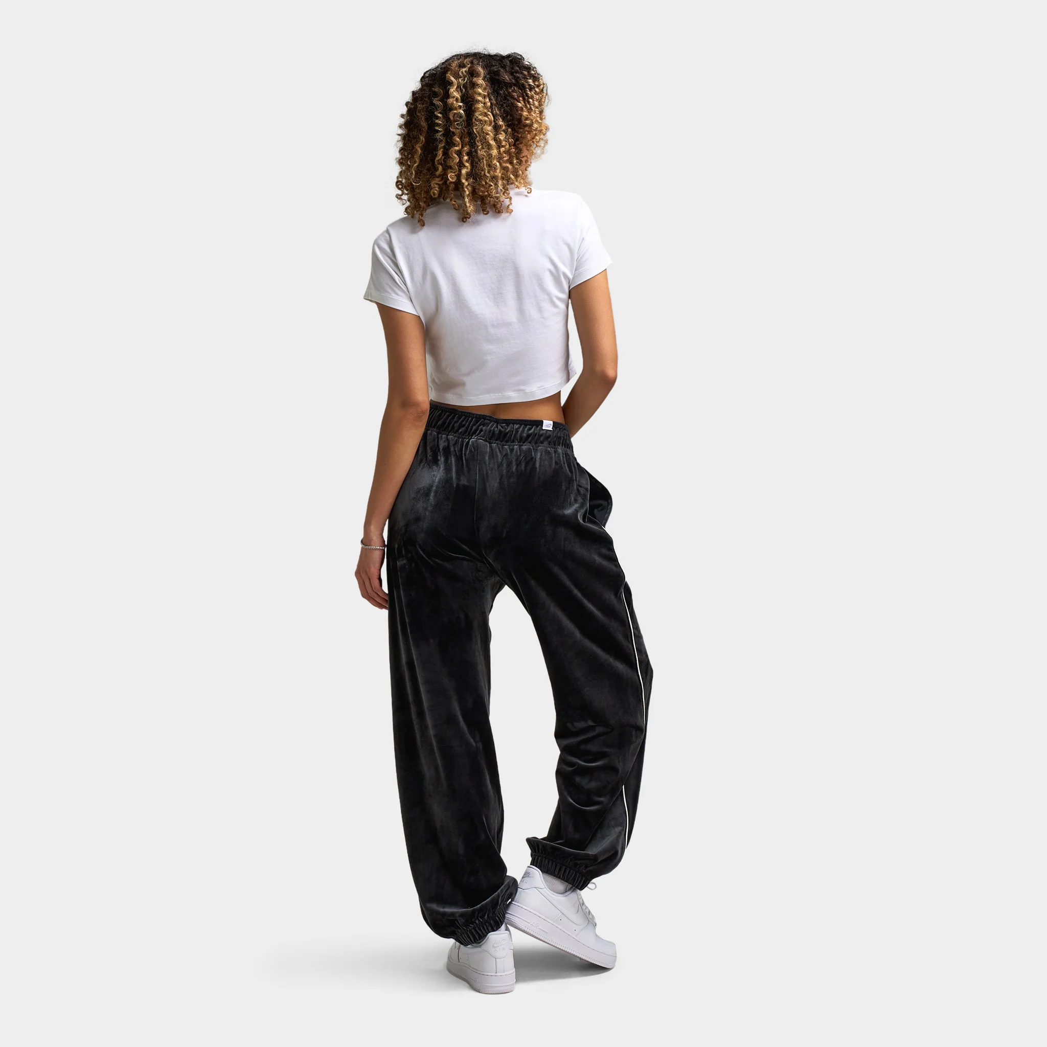 Nike Sportswear Women's Chill Knit Crop Top / White - Image 5