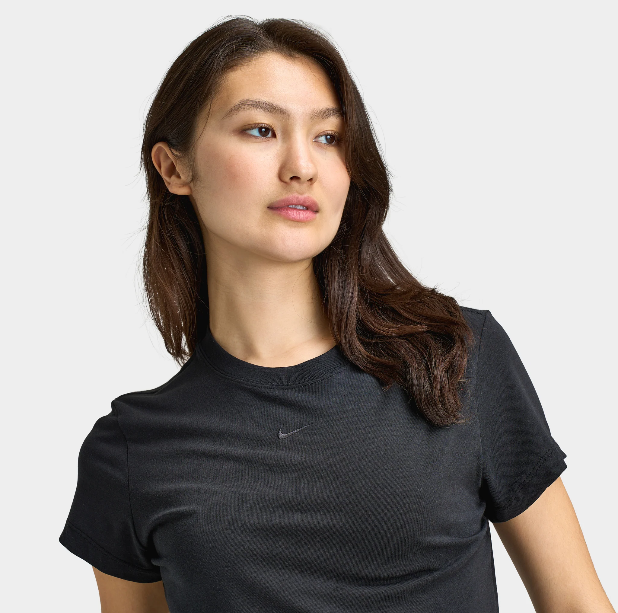 Nike Sportswear Women's Chill Knit Crop T-Shirt Black / Black - Image 4