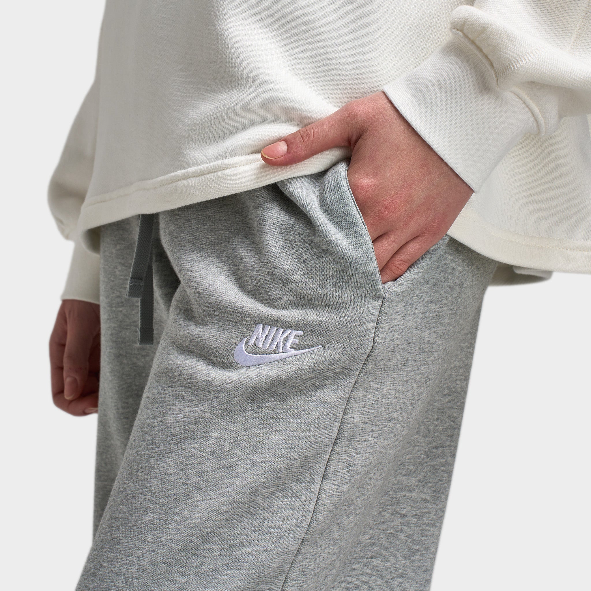 Nike Sportswear Women's Club Fleece Wide-Leg Sweatpants Dark Grey Heather / White - Image 5