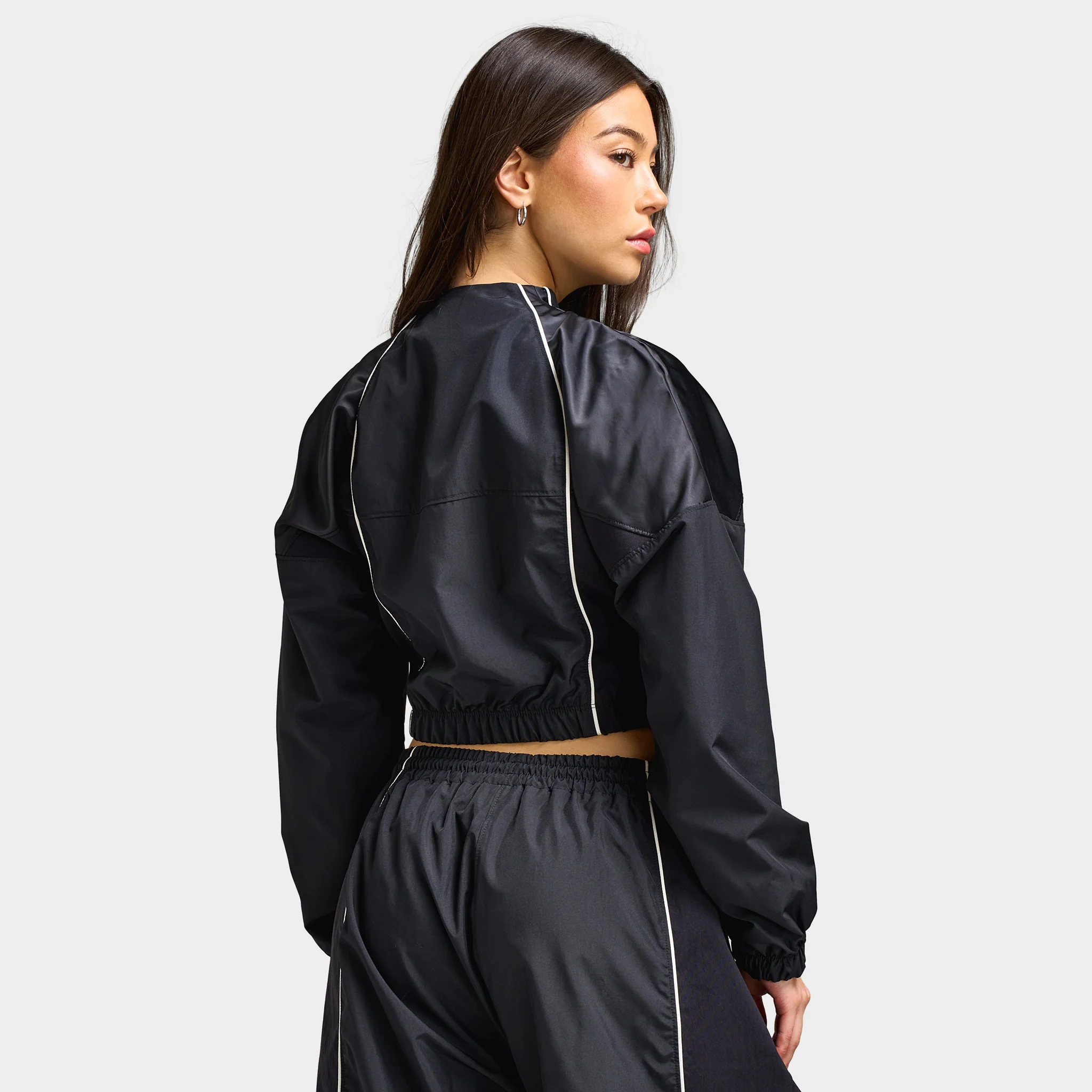 Nike Sportswear Women's Shrunken Track Jacket / Black - Image 4