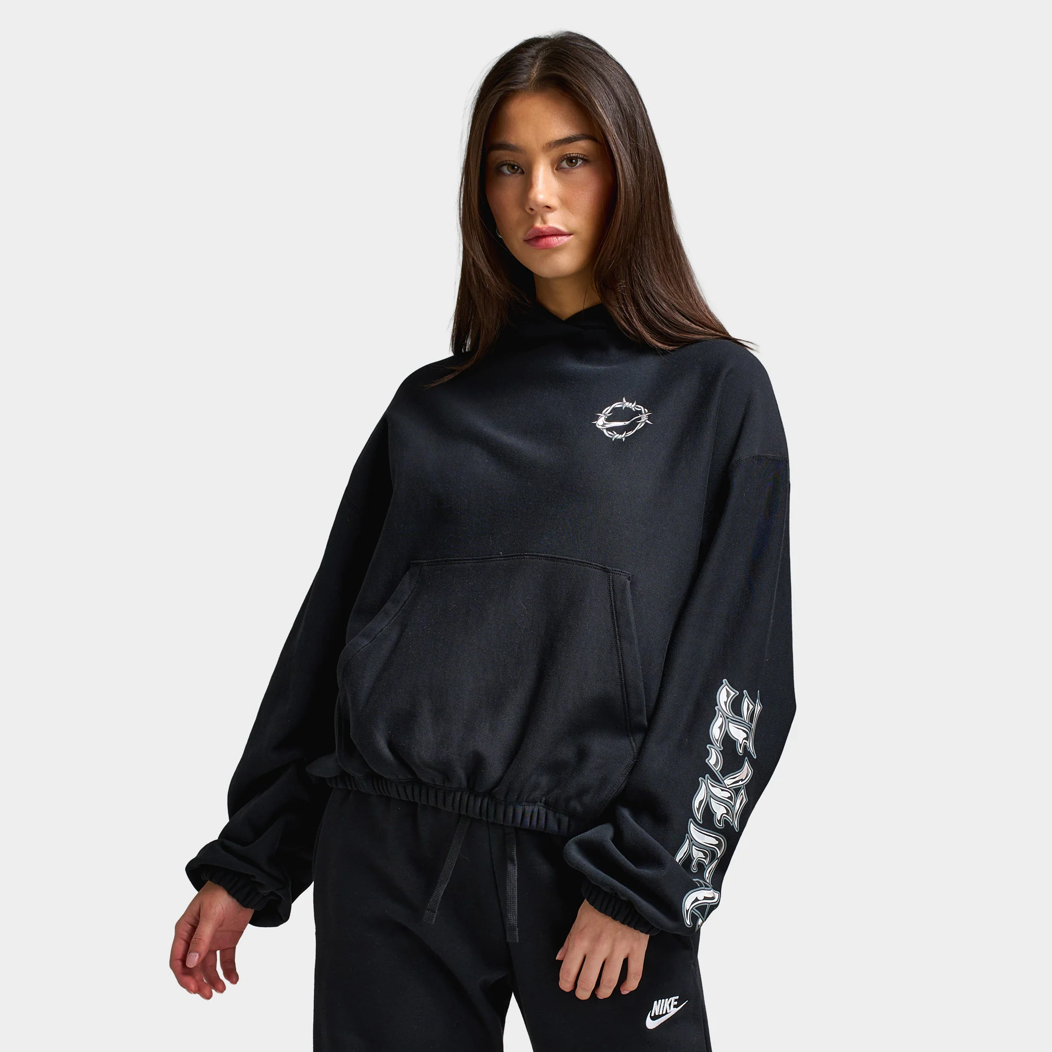 Nike Sportswear Women's Street Pullover Hoodie Black / College Grey - Image 4