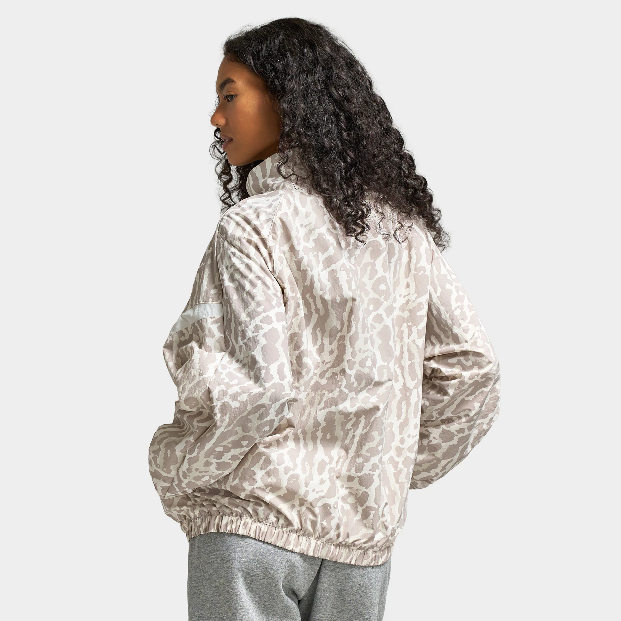 Nike Sportswear Women's Trend Woven HBR All over Print Jacket College Grey / Sail - Image 2
