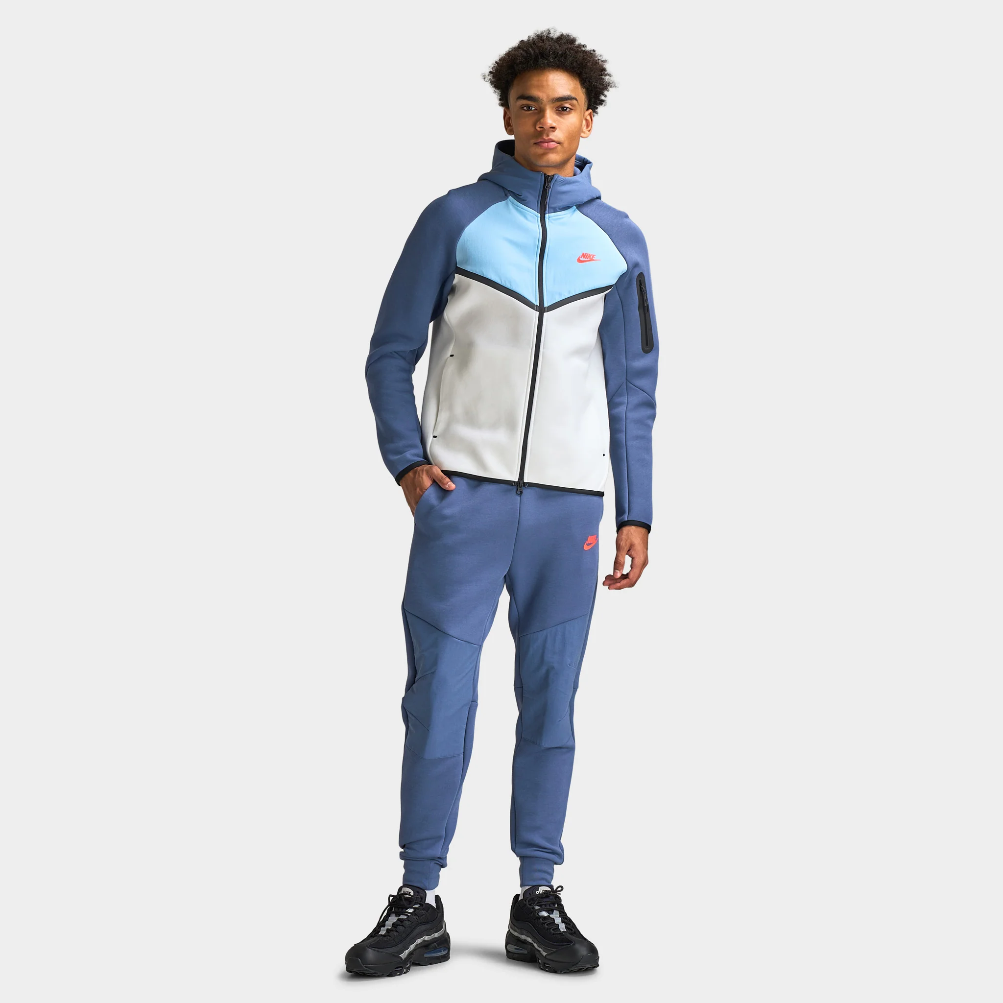 Nike Tech Fleece Joggers Diffused Blue / Bright Crimson - Image 6