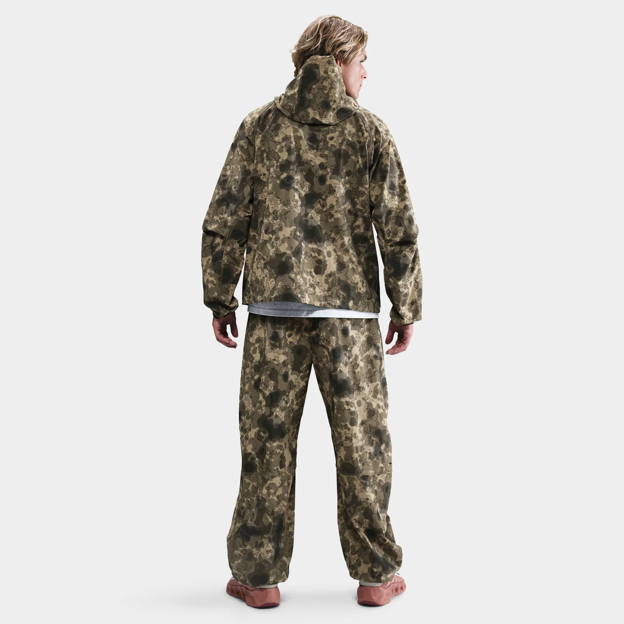 Nike Tech Men's Dri-FIT Woven Camo Loose-Fit Pants Neutral Olive / Black - Image 5