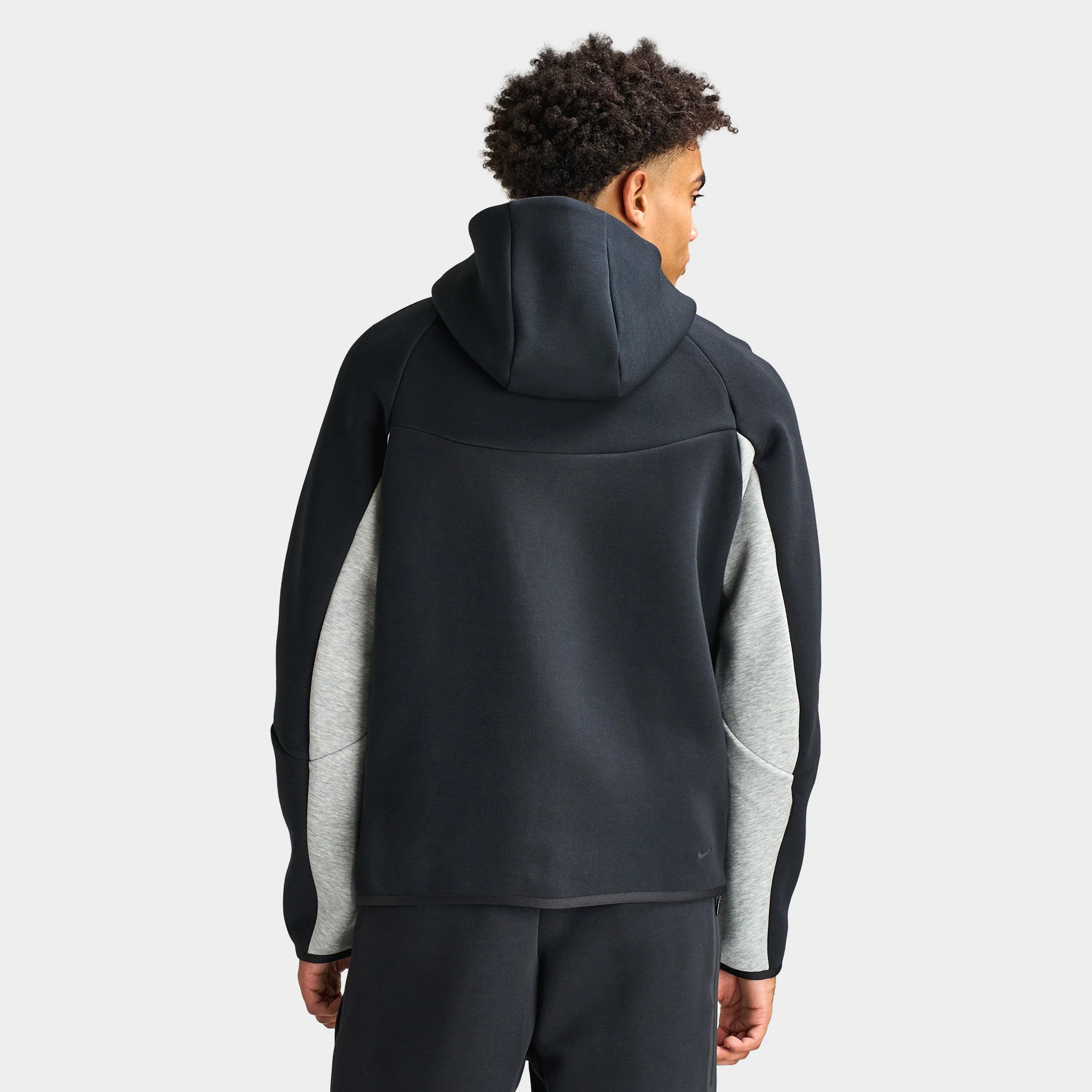 Nike Tech Men's Fleece Windrunner Full-Zip Jacket Black / Dark Grey Heather / Black - Image 2