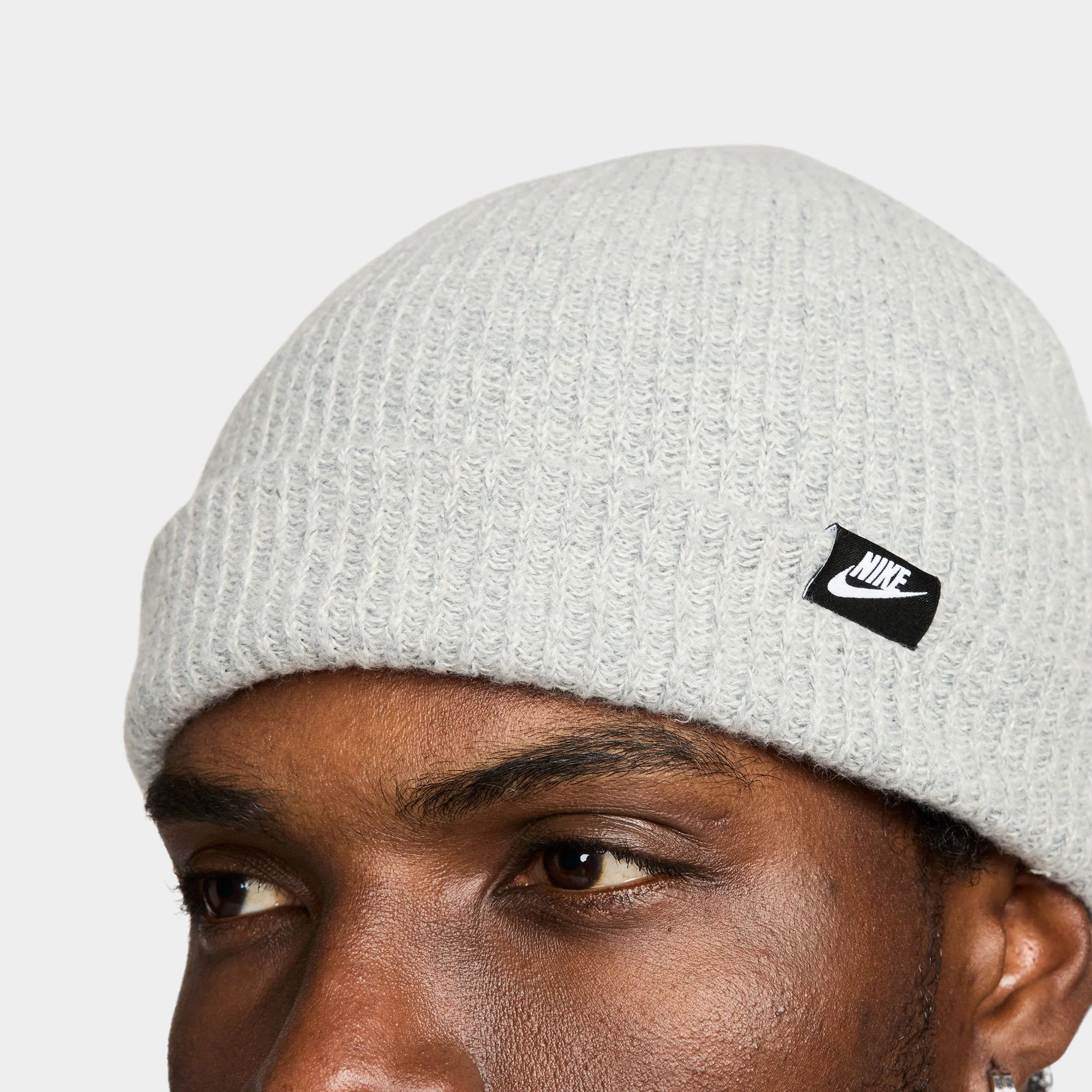 Nike Terra Futura365 Short-Cuff Beanie / Dark Grey Heather - Image 4