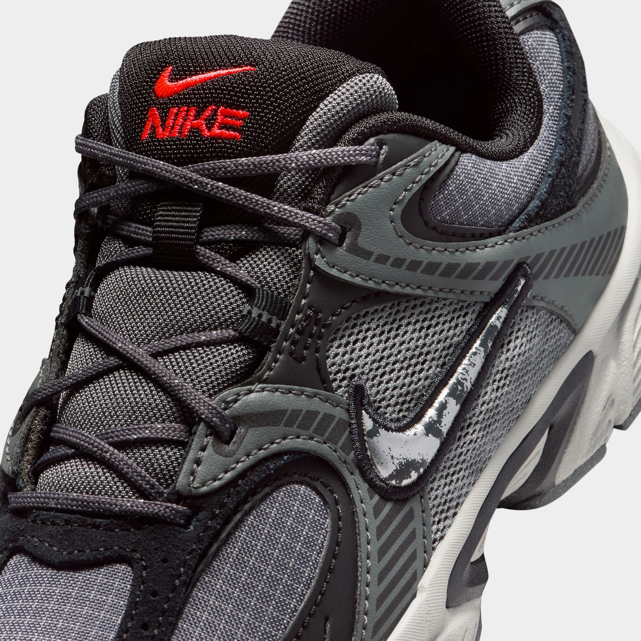 Nike V5 RNR GS Iron Grey / Metallic Silver - Black - Image 4