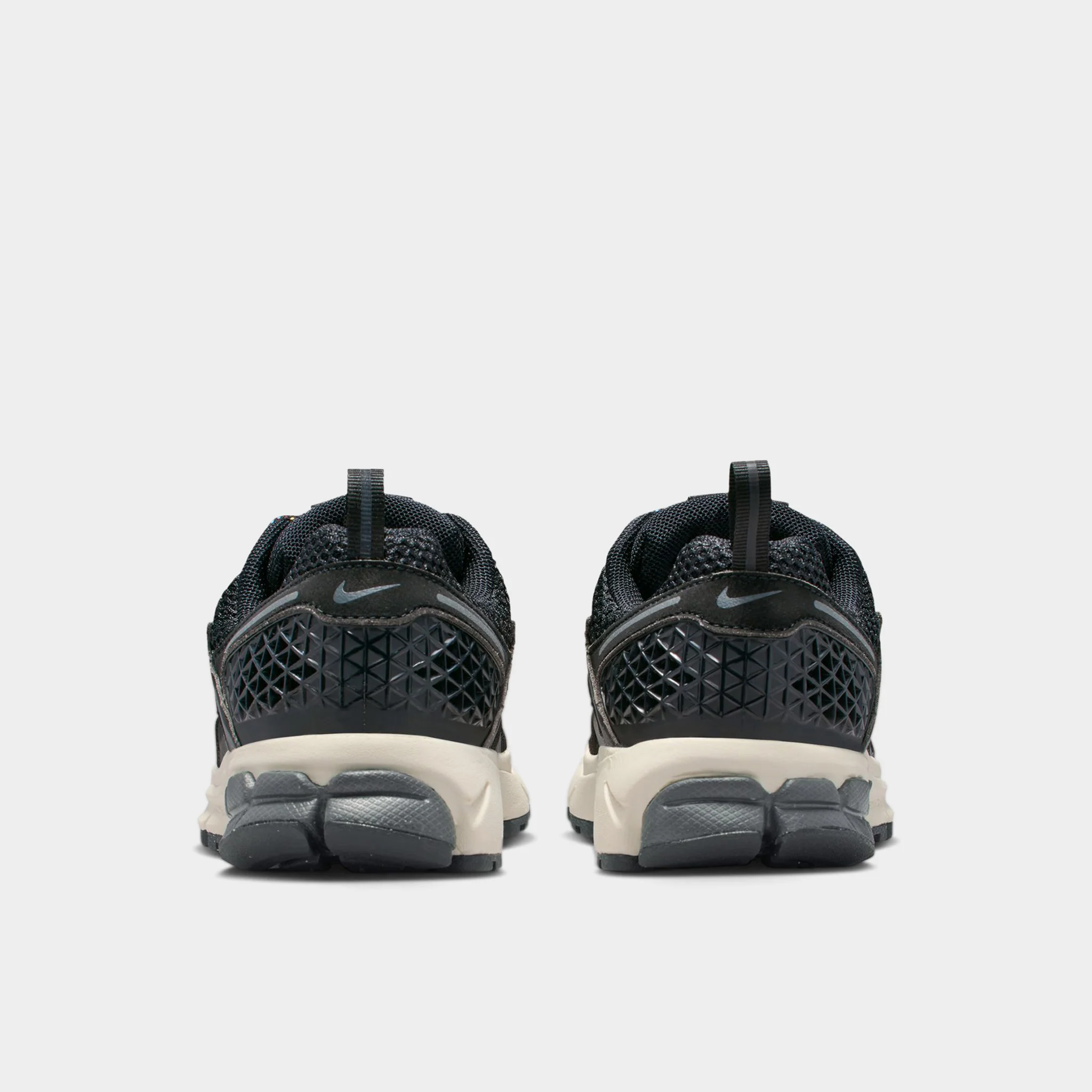 Nike Vomero 5 GS Black / Anthracite - Soft Pearl - Image 4