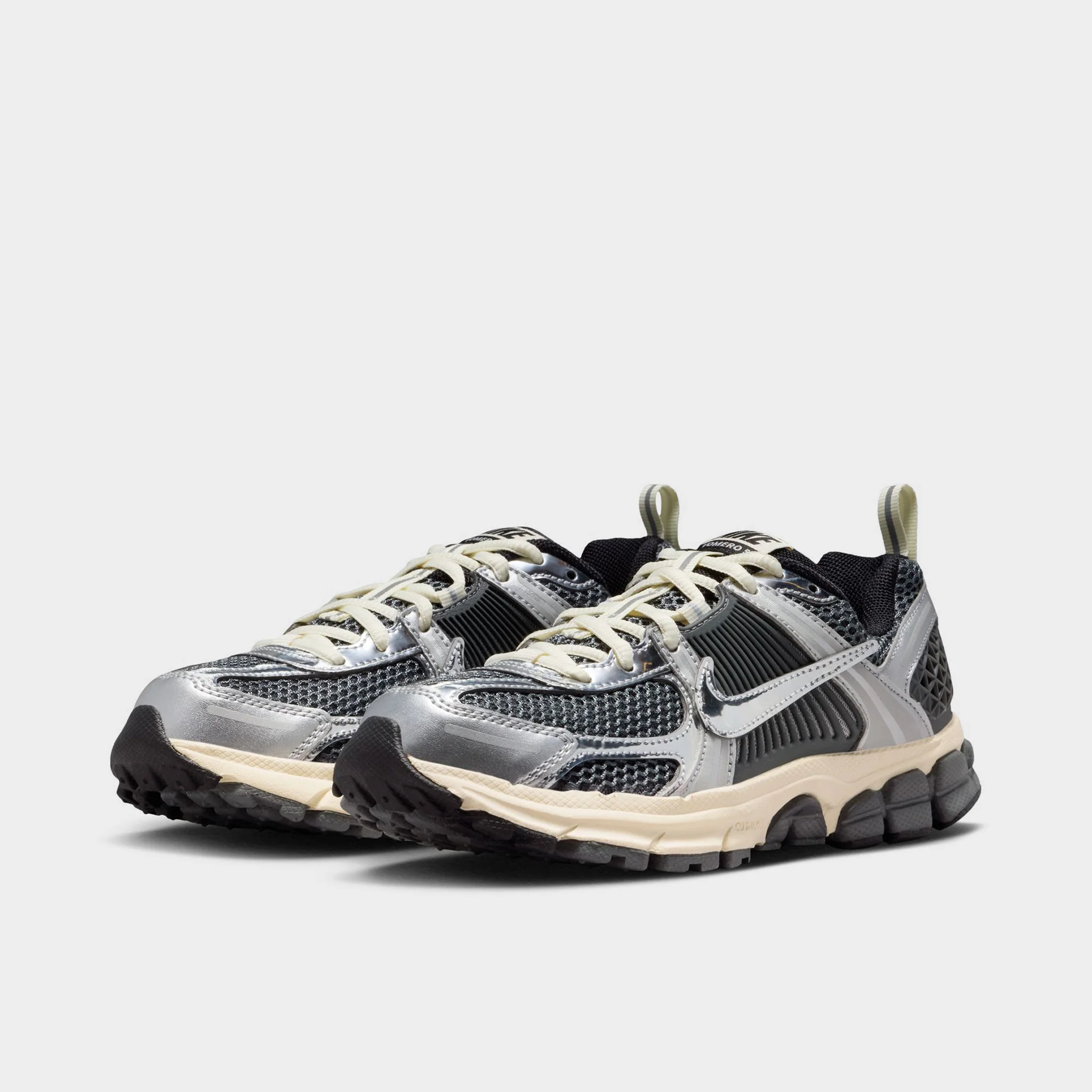 Nike Vomero 5 GS Iron Grey / Chrome - Metallic Silver - Image 2