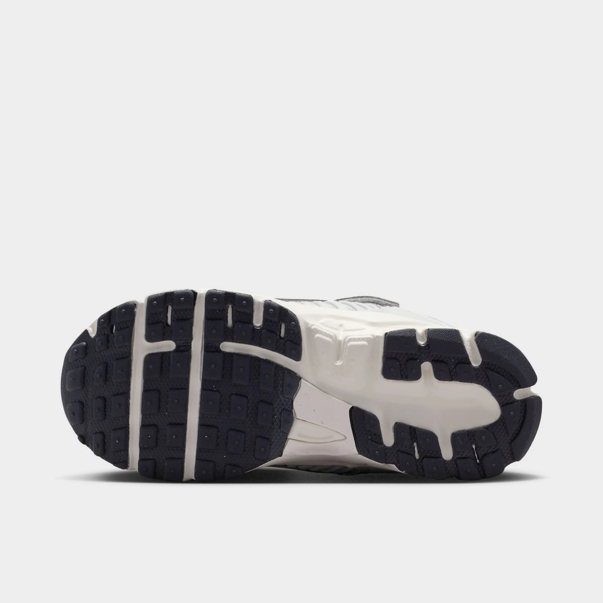 Nike Vomero 5 PS Photon Dust / Chrome Gridiron - Sail - Image 6
