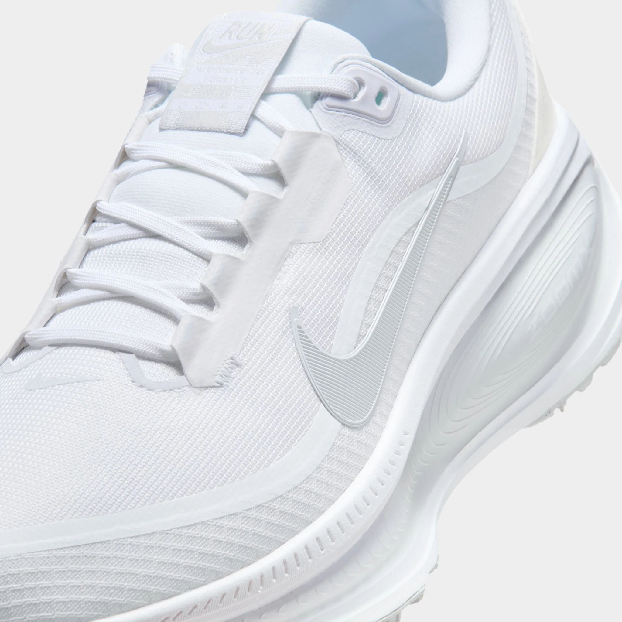 Nike Vomero GTX White / White - Image 3