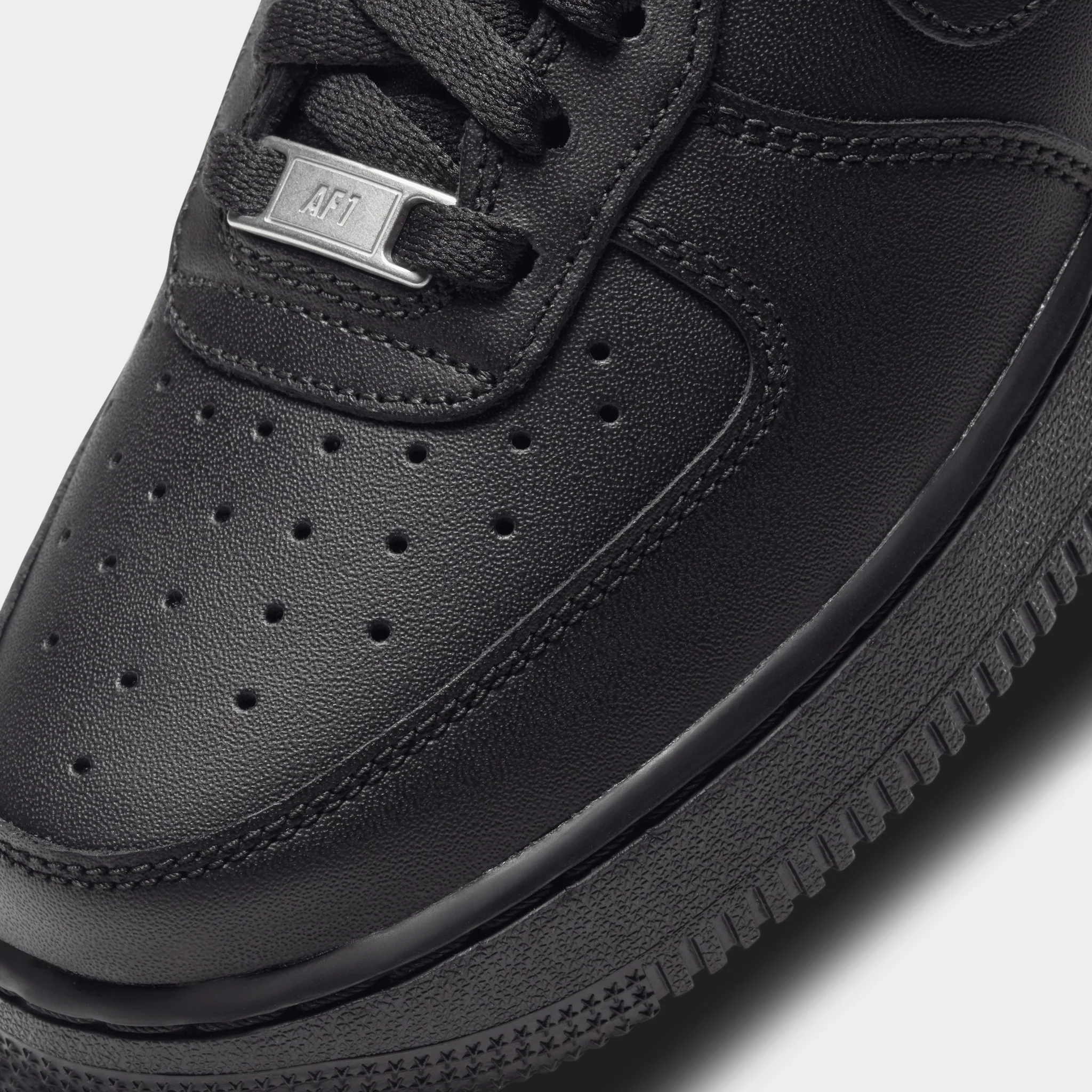 Nike Women's Air Force 1 07 Black / Black - Image 3