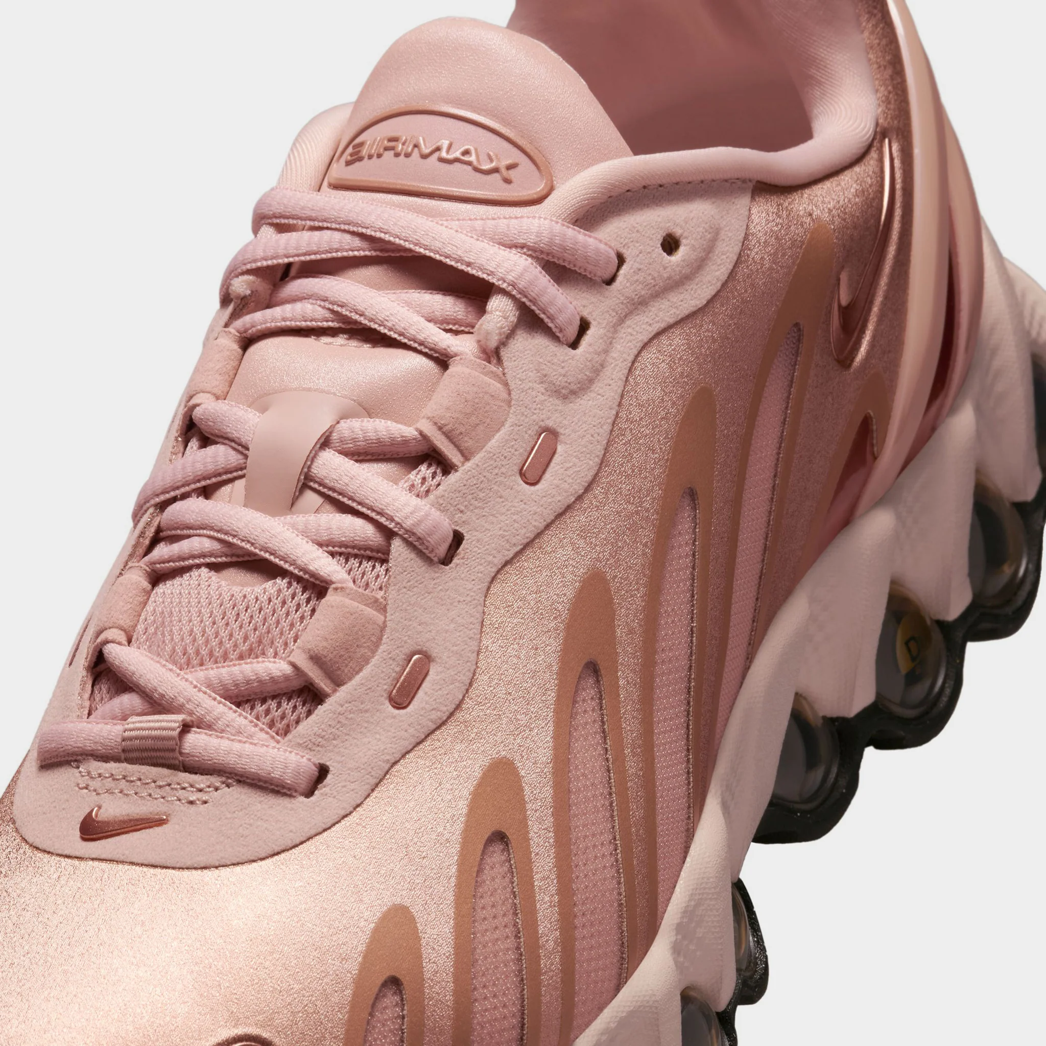 Nike Women's Air Max Dn8 Metallic Red Bronze / Black - Particle Beige - Image 3