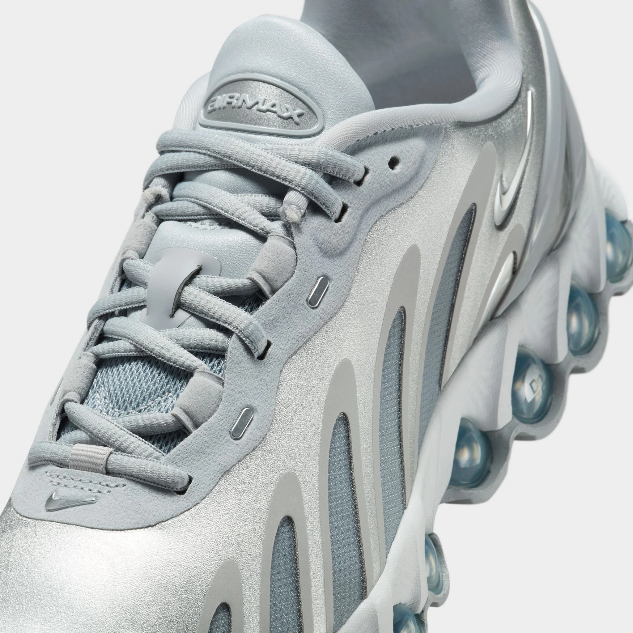 Nike Women's Air Max DN8 Wolf Grey / Metallic Silver - Off White - Image 3