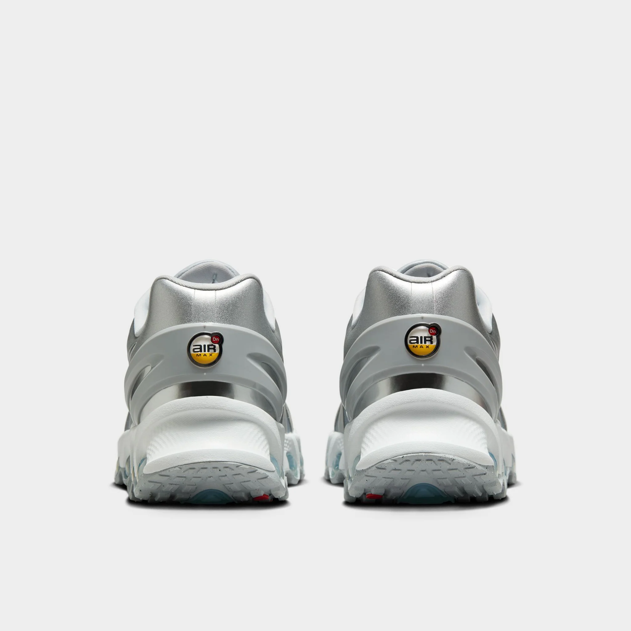 Nike Women's Air Max DN8 Wolf Grey / Metallic Silver - Off White - Image 4