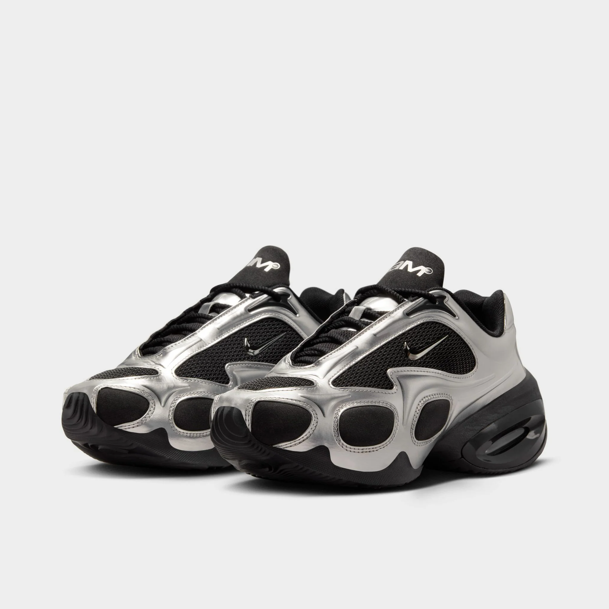 Nike Women's Air Max Muse Black / Metallic Silver - Image 2