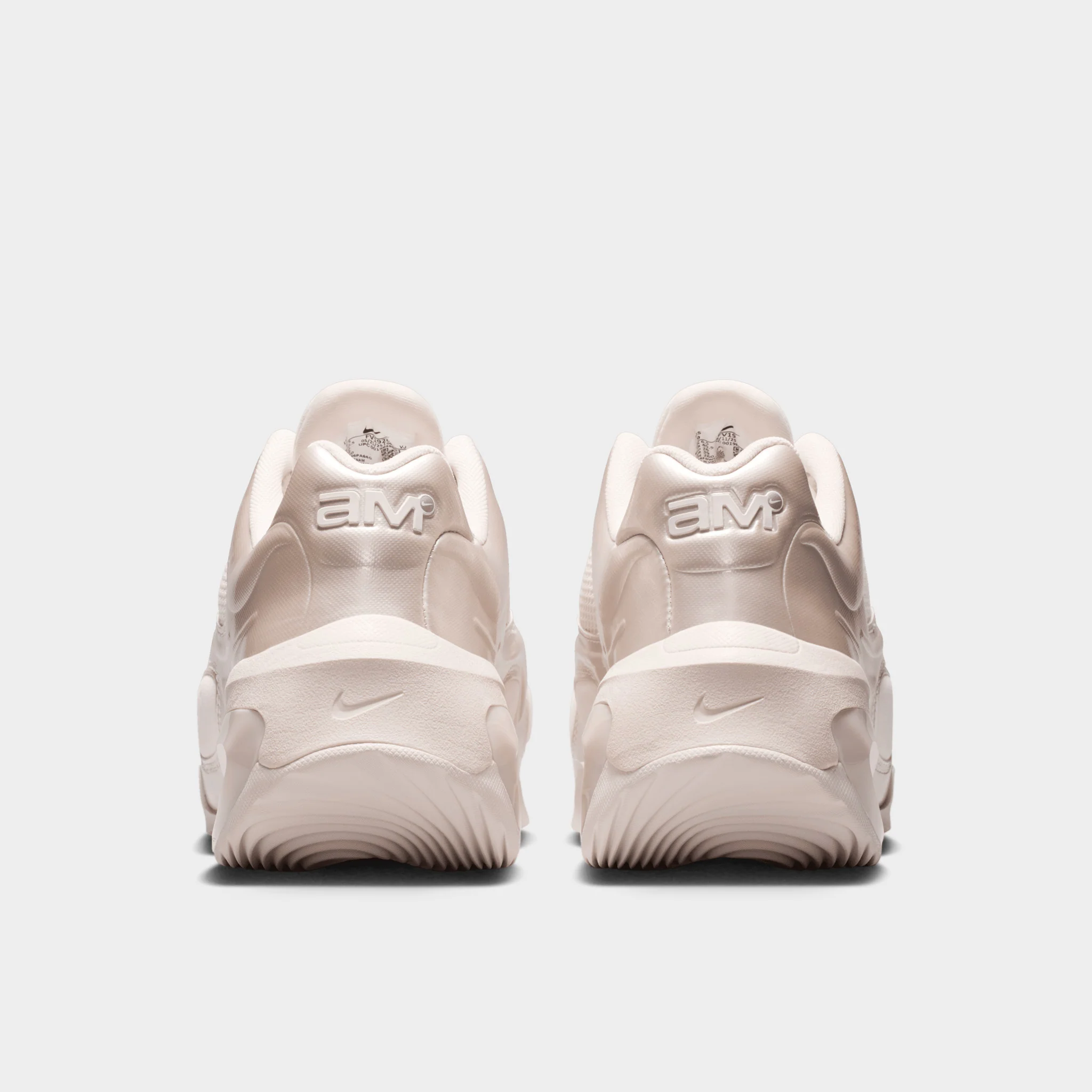 Nike Women's Air Max Muse Chalk / Chalk - Metallic Silver - Image 4