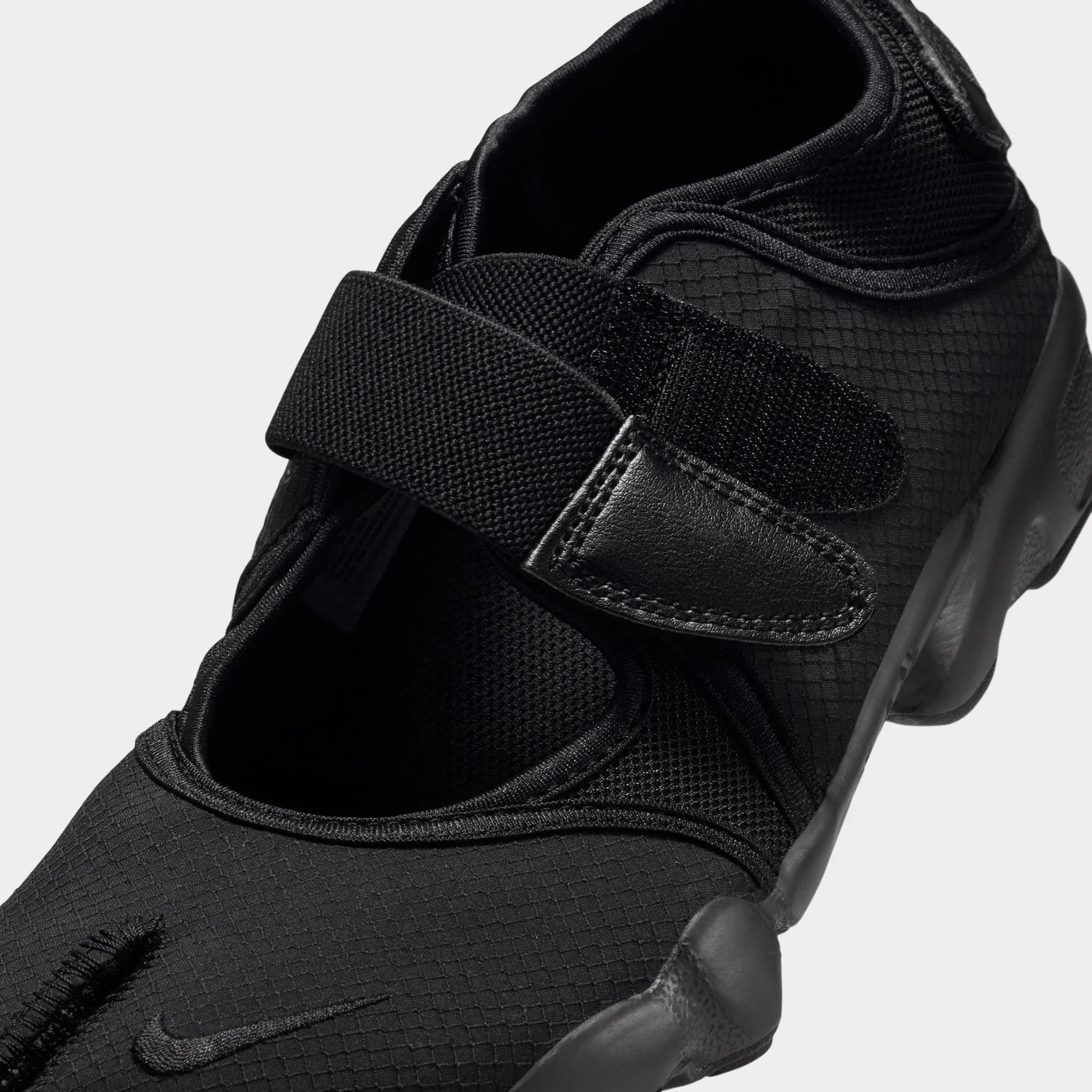 Nike Women's Air Rift Breathe Black / Black - White - Image 3