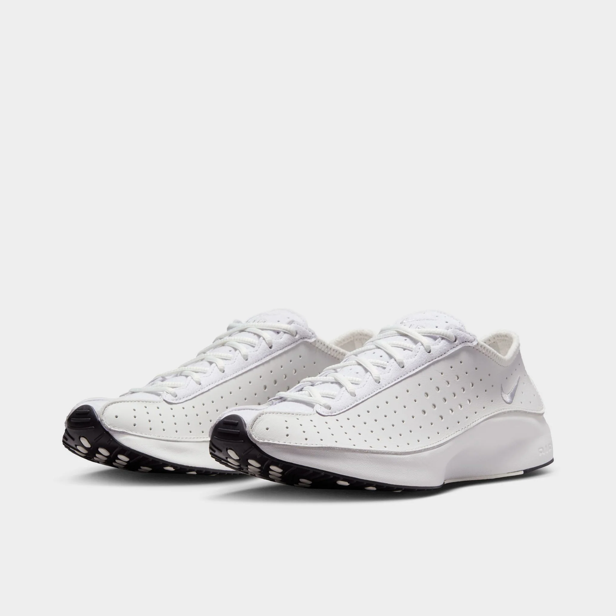 Nike Women's Air Superfly White / Metallic Silver - Black - Image 2