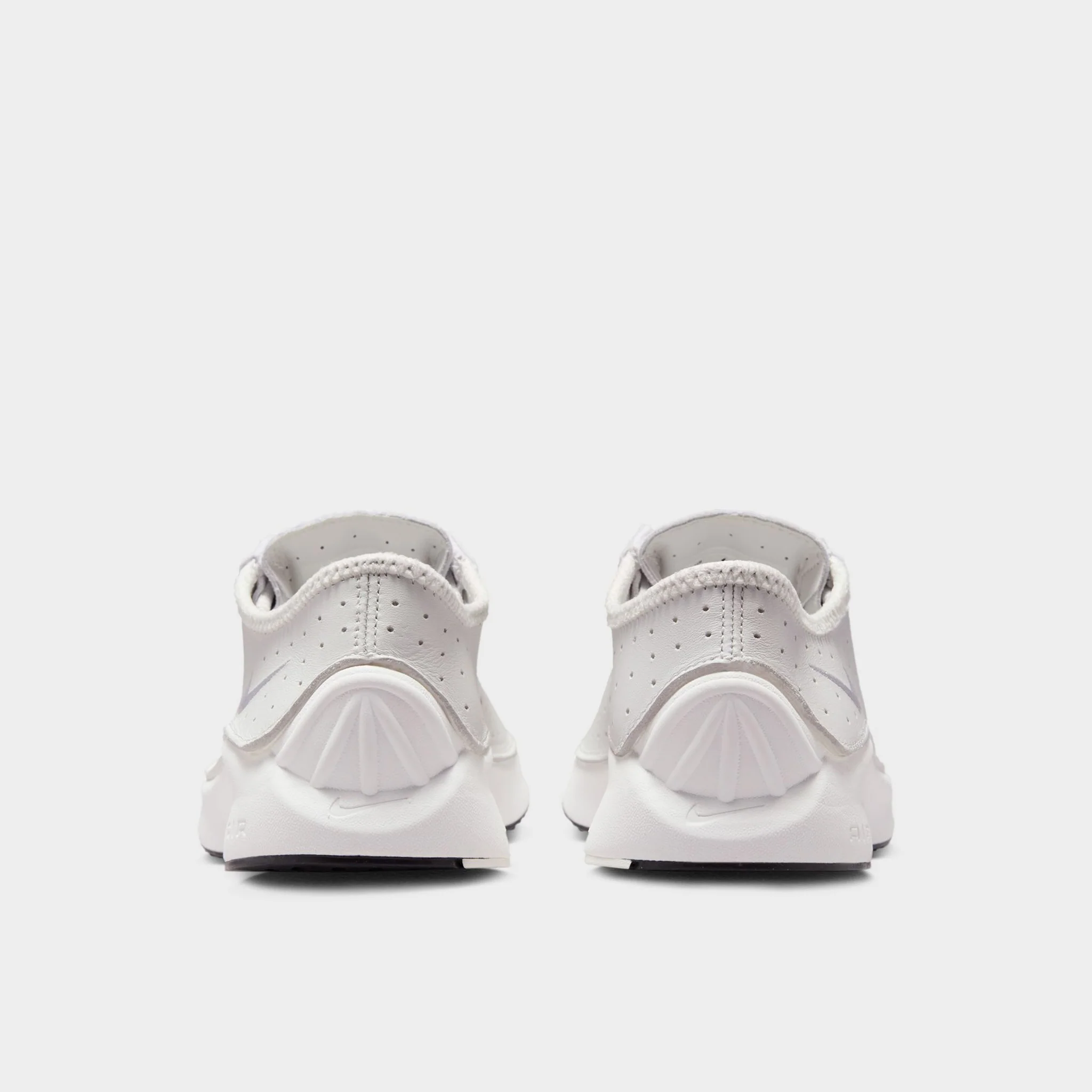 Nike Women's Air Superfly White / Metallic Silver - Black - Image 4