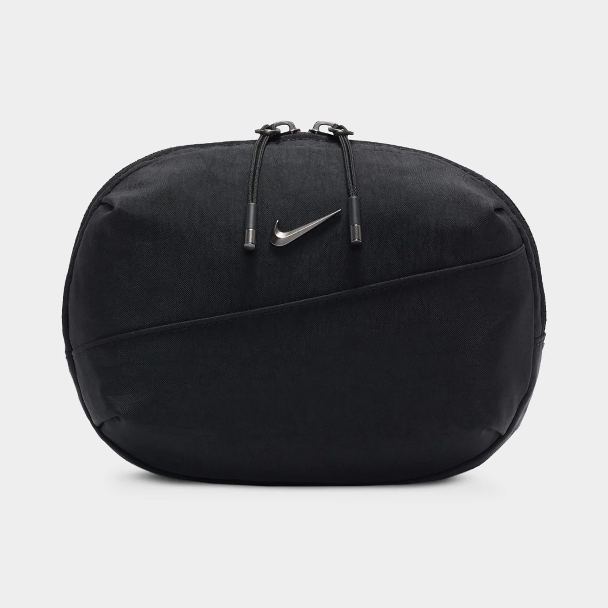 Nike Women's Aura Waist Pack (2L) Black/Black - Gunmetal - Image 4