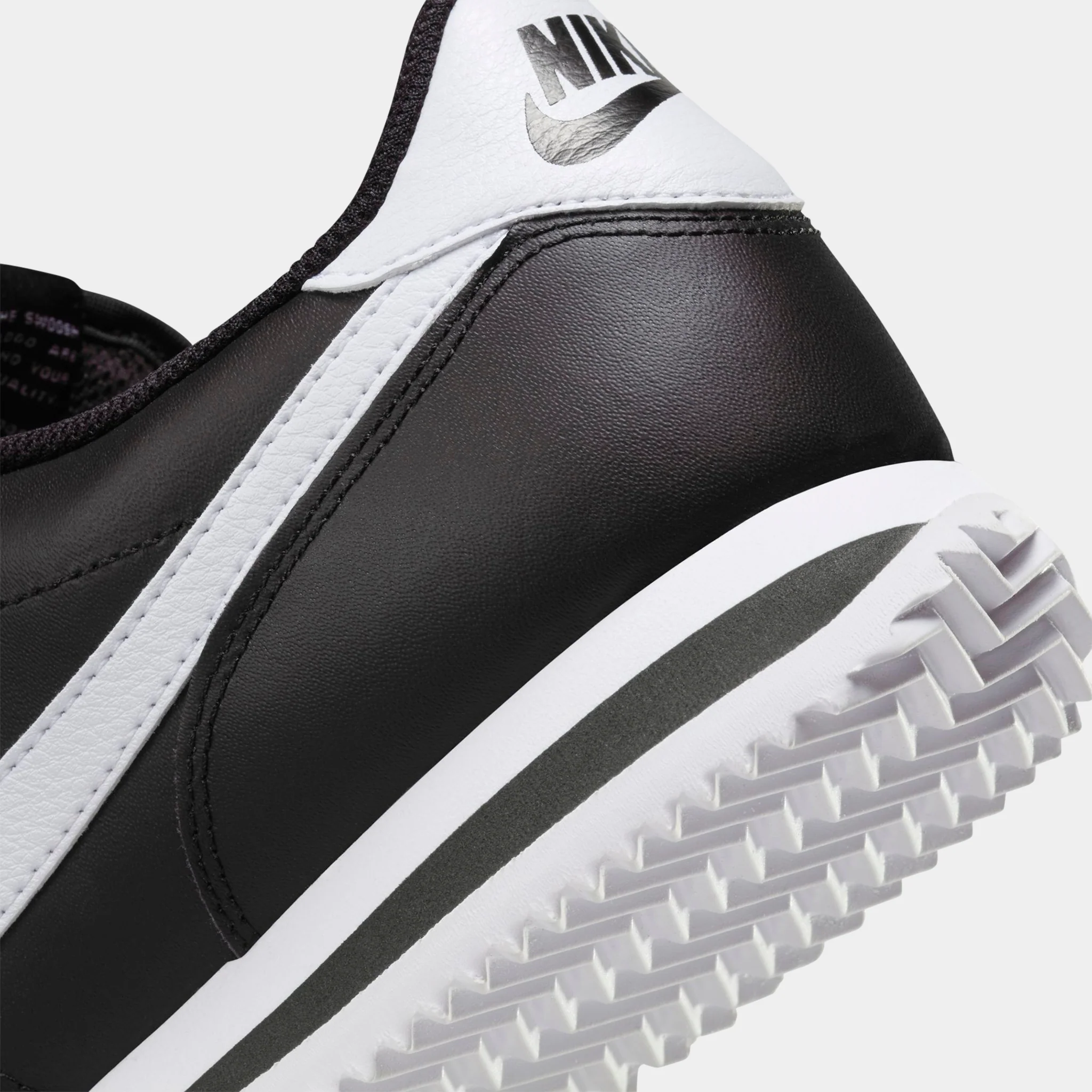 Nike Women's Cortez Black / White - Image 3