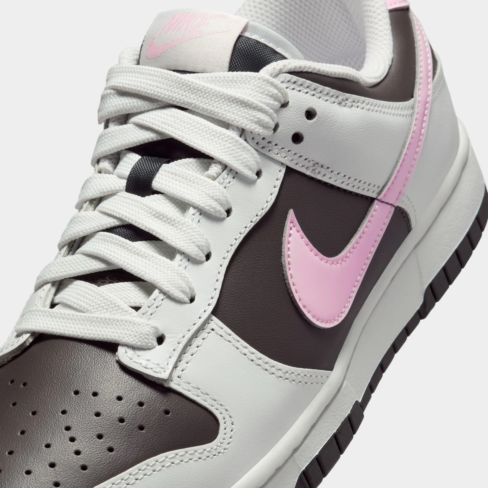 Nike Women's Dunk Low Summit White / Pink Foam - Medium Ash - Image 3
