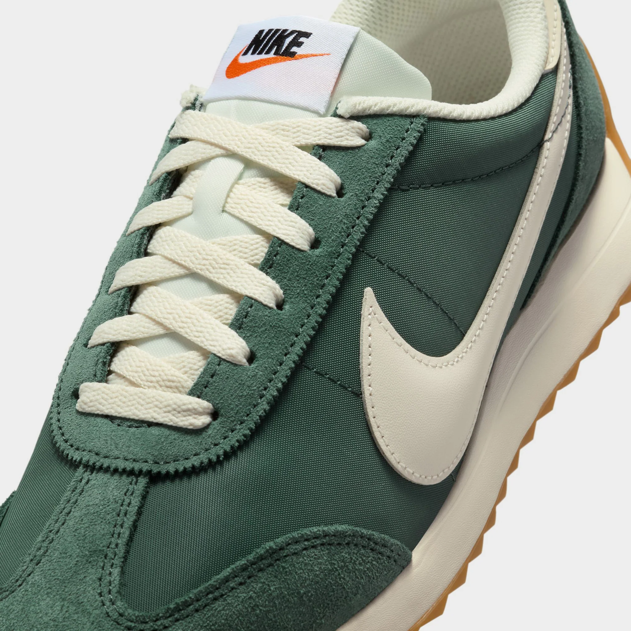 Nike Women's Pacific Vintage Green / Pale Ivory - Gum Light Brown - Image 3