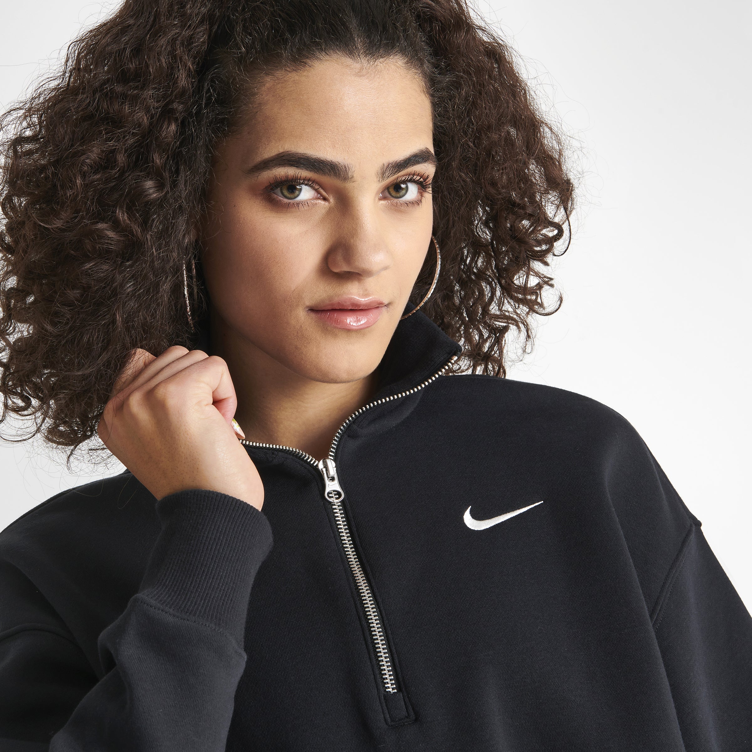 Nike Women's Sportswear Phoenix Fleece Half Zip Crop Sweatshirt Black / Sail - Image 4