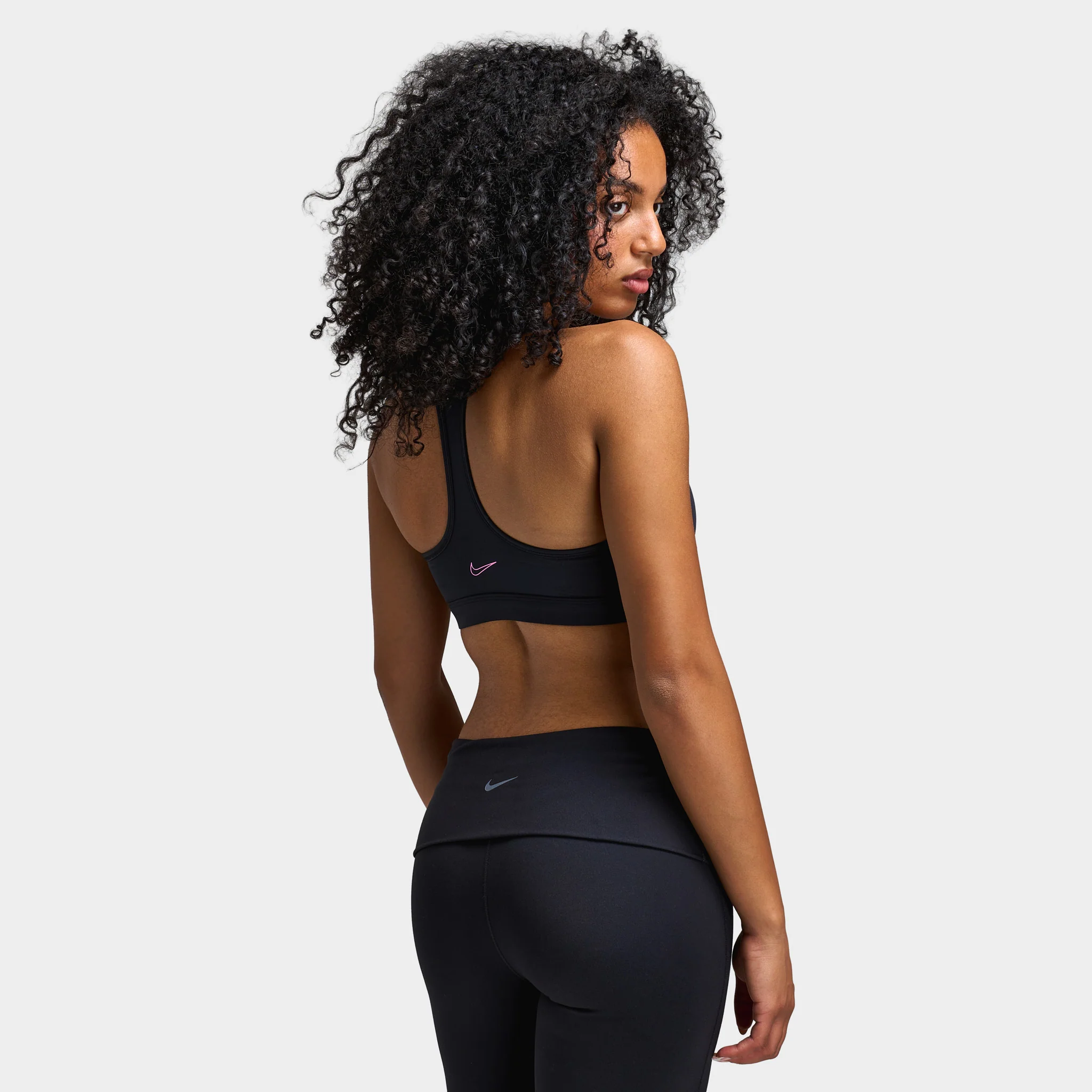 Nike Women's Swoosh Medium Sports Bra / Black - Image 2