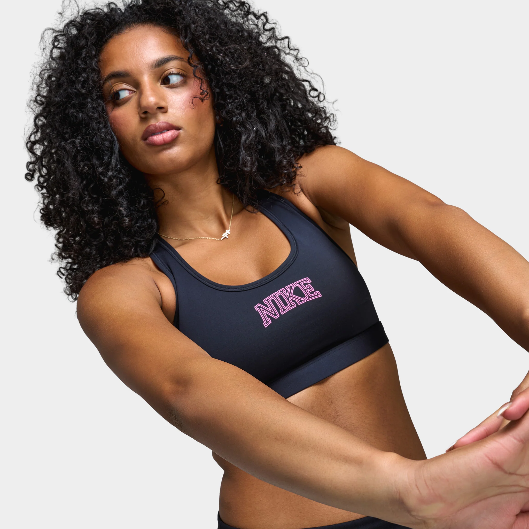 Nike Women's Swoosh Medium Sports Bra / Black - Image 3