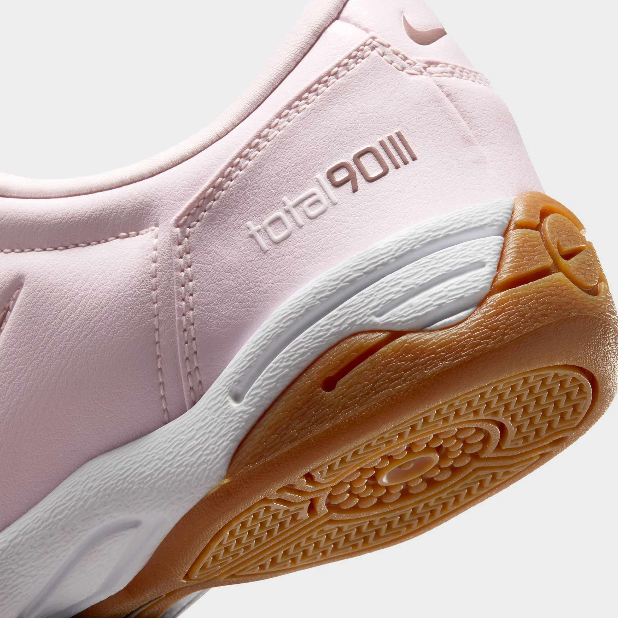 Nike Women's Total 90 Pearl Pink / Light Violet Ore - White - Image 5