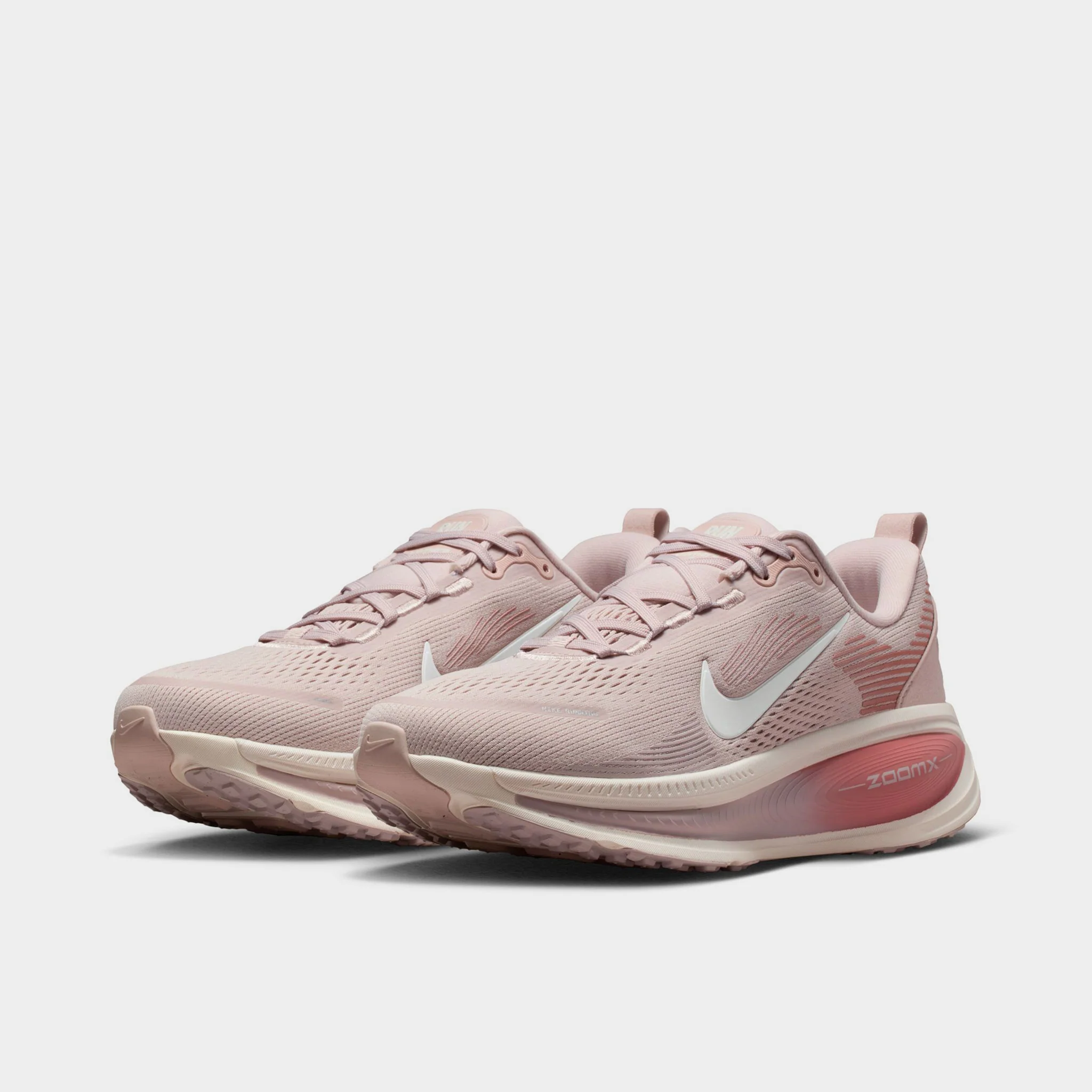 Nike Women's Vomero 18 Silt Red / Chalk - Red Stardust - Image 2