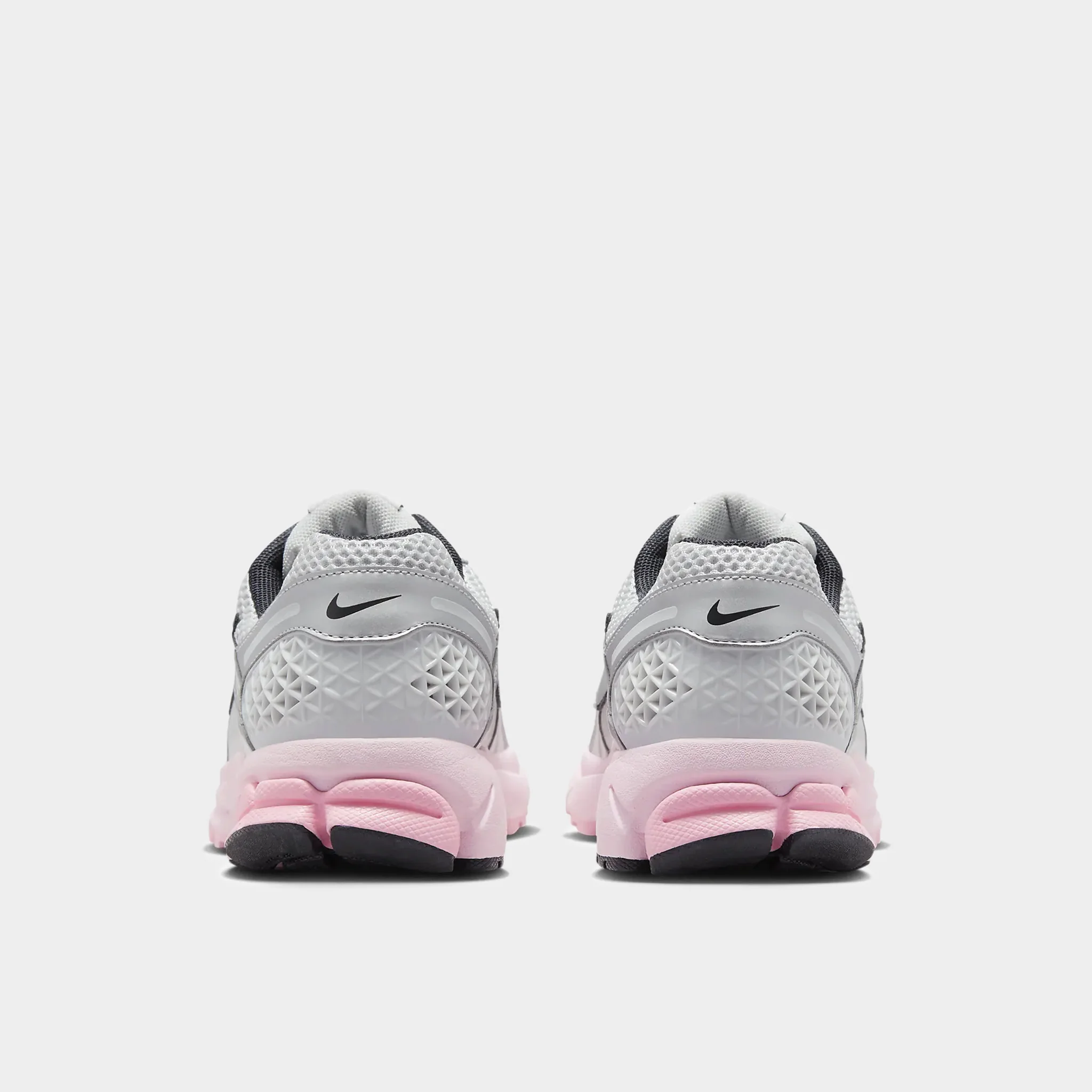 Nike Women's Zoom Vomero 5 Photon Dust / Metallic Silver - Image 4