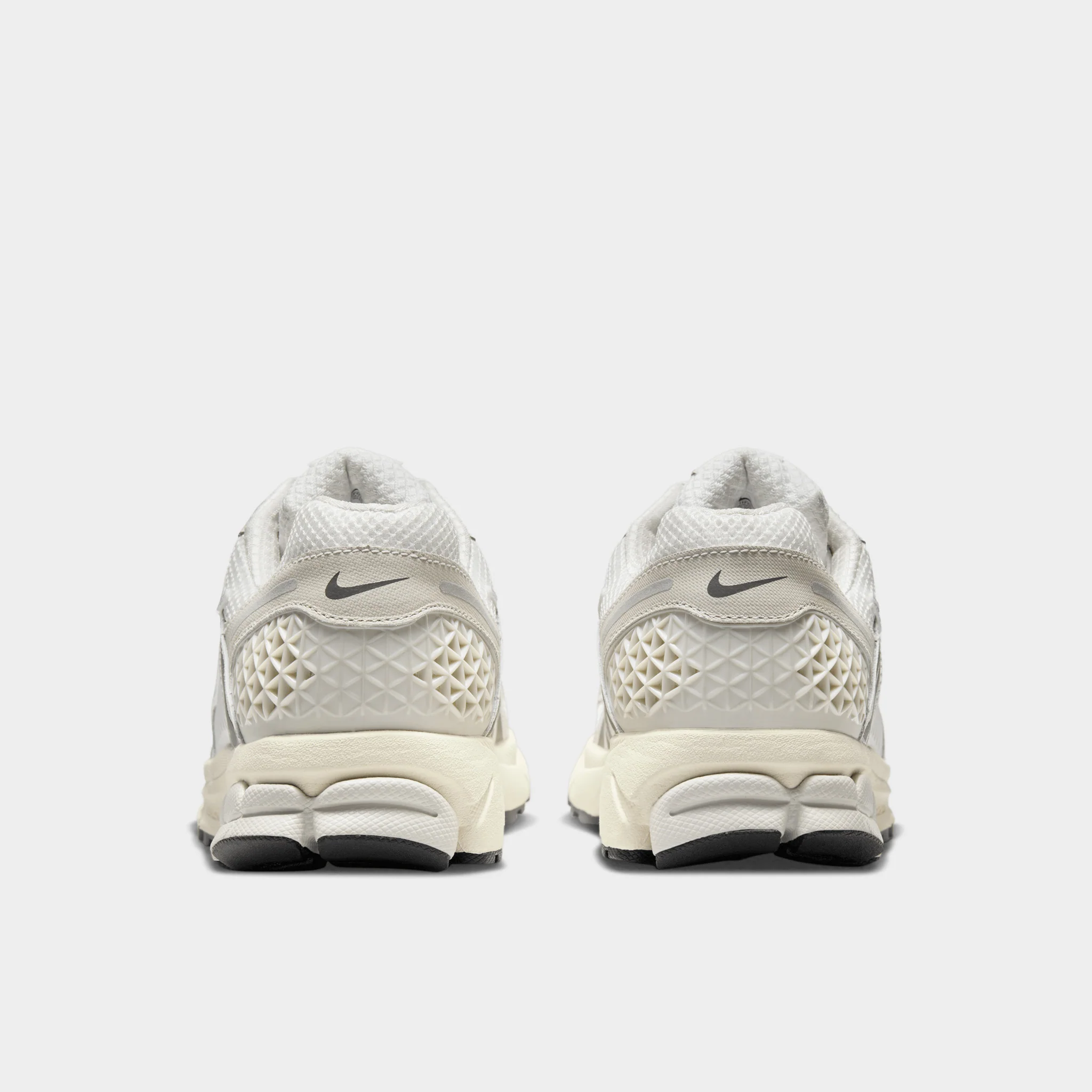 Nike Zoom Vomero 5 Platinum Tint / Photon Dust - Cashmere - Image 4