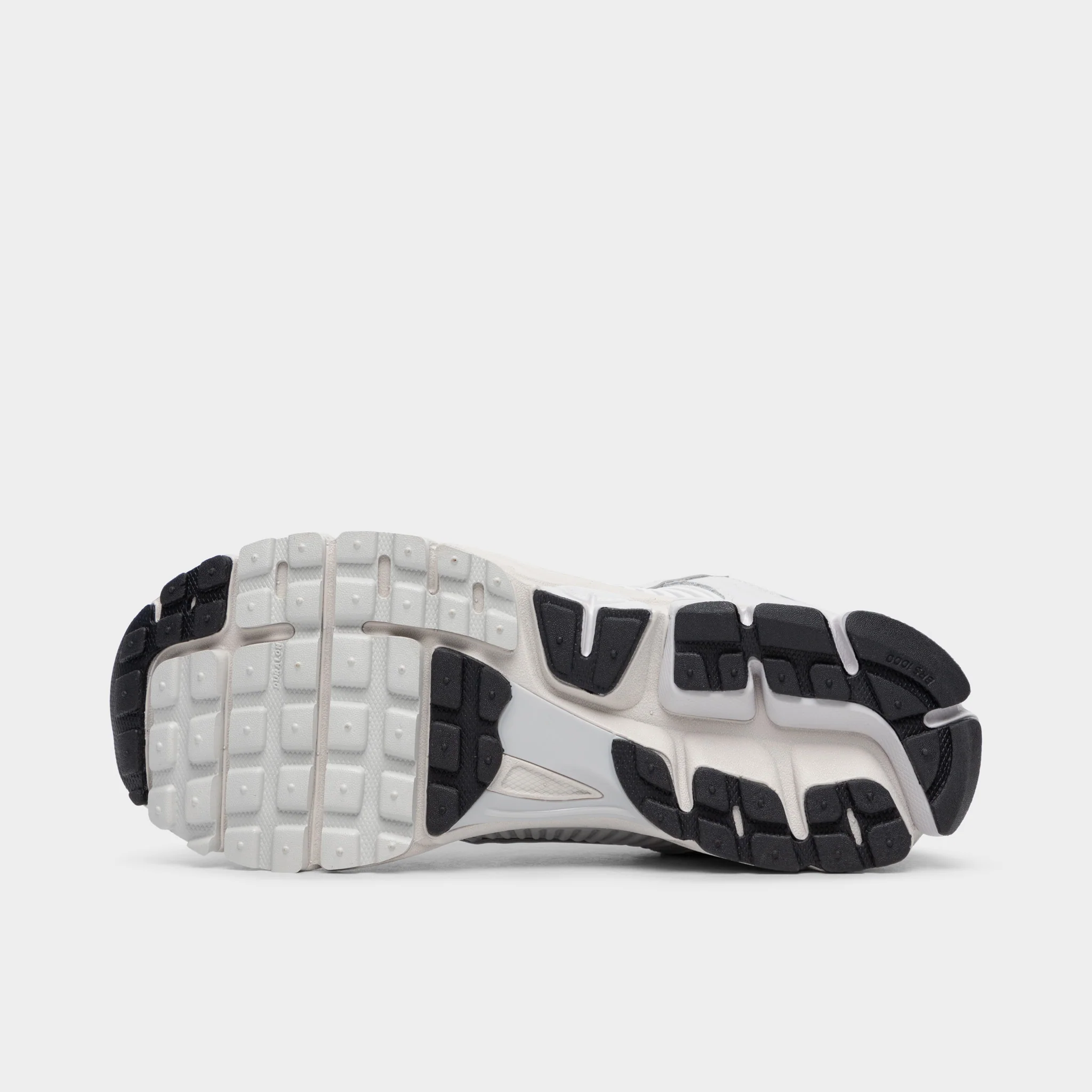 Nike Zoom Vomero 5 Vast Grey / Vast Grey-Black - Image 6