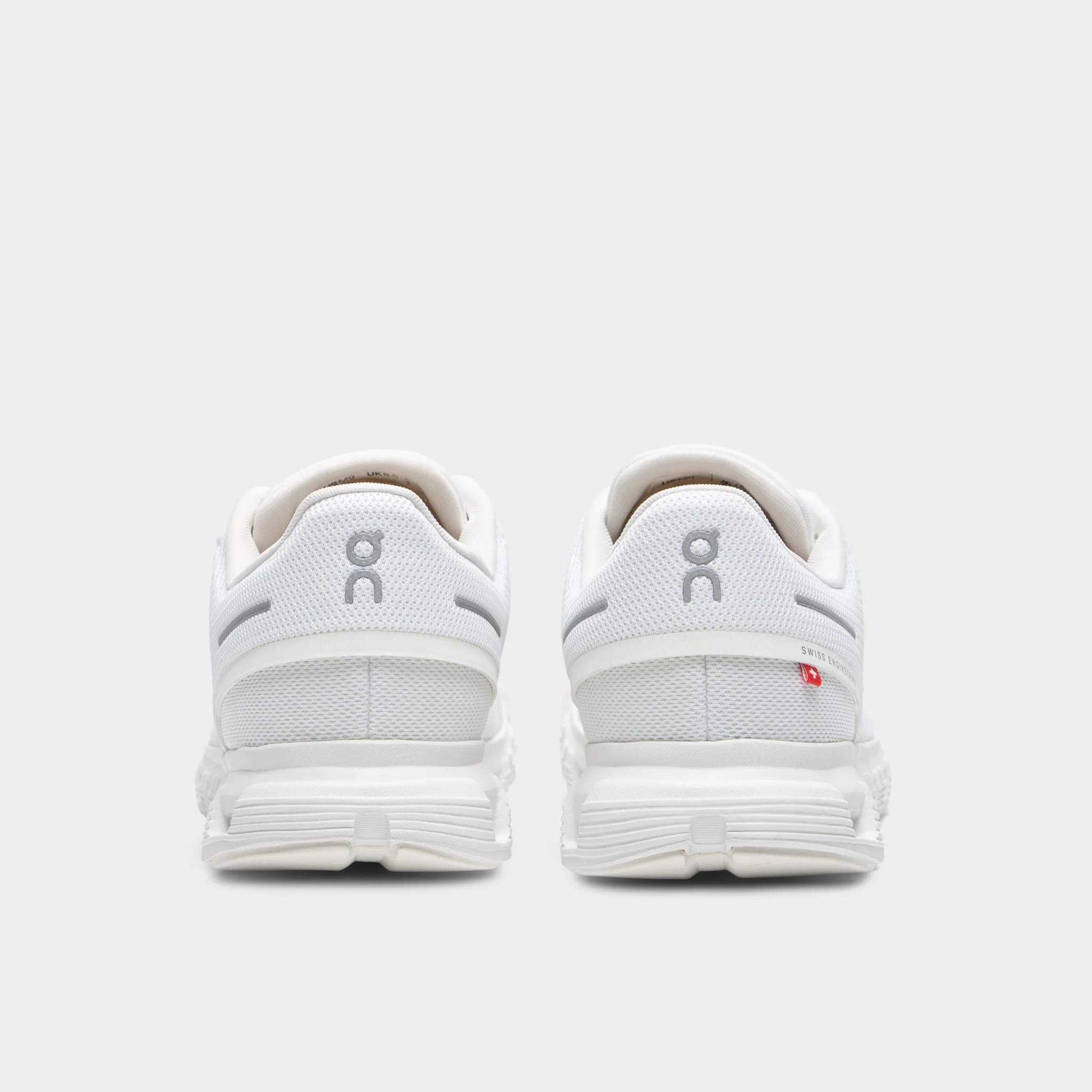 On Cloud 6 M White / White - Image 4