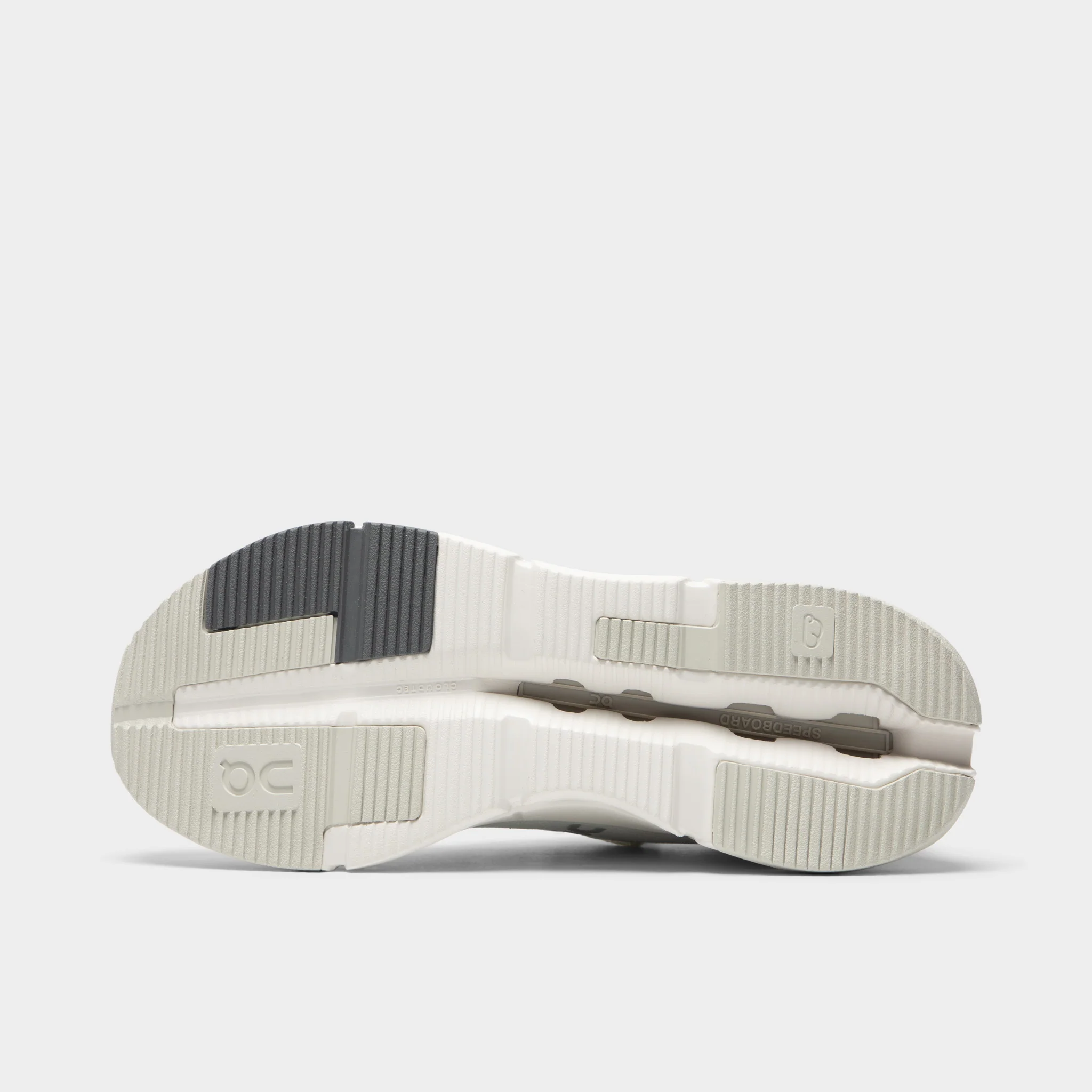 On Cloudnova 2 Ice / Sand - Image 6