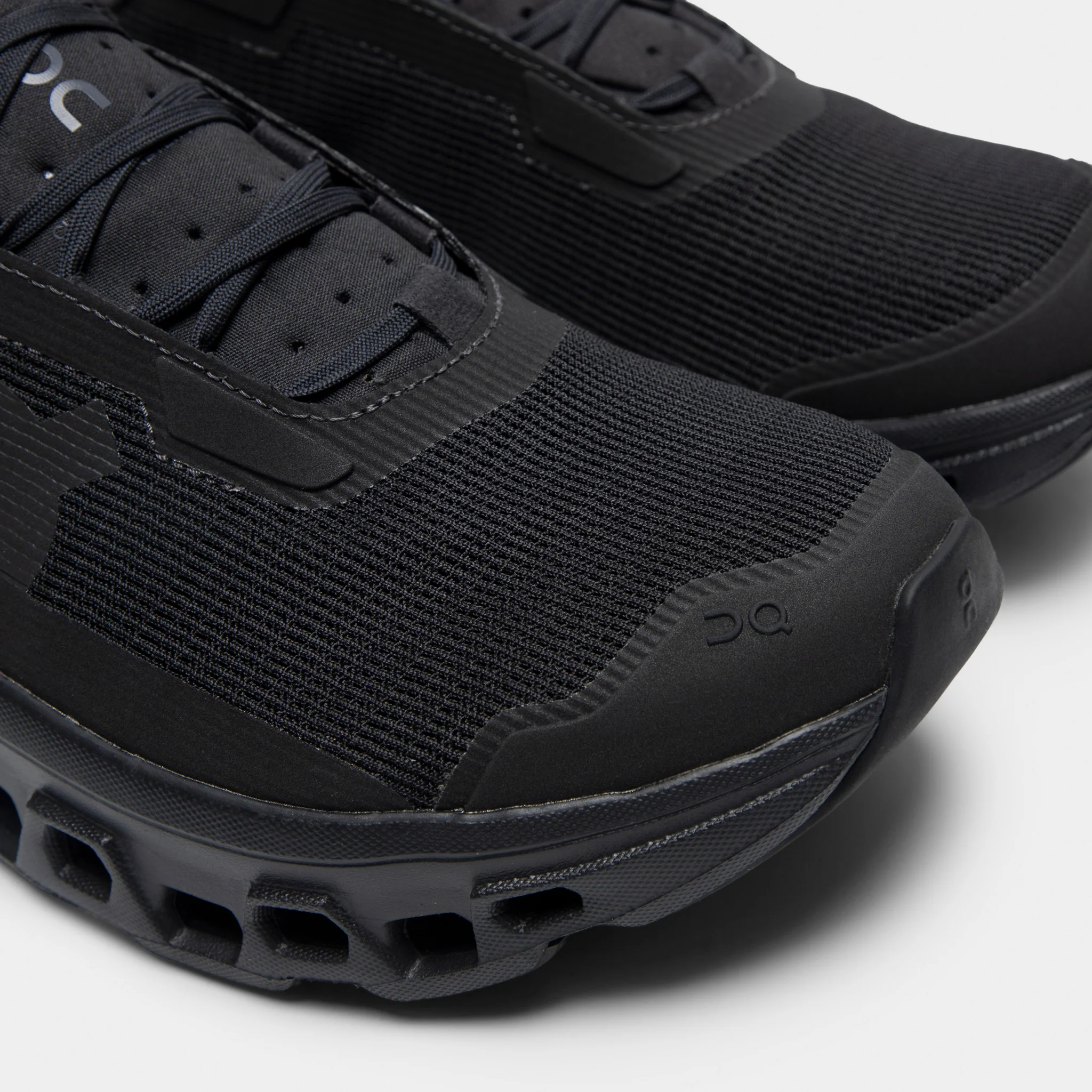 On Cloudmonster Void Black / Black - Image 3
