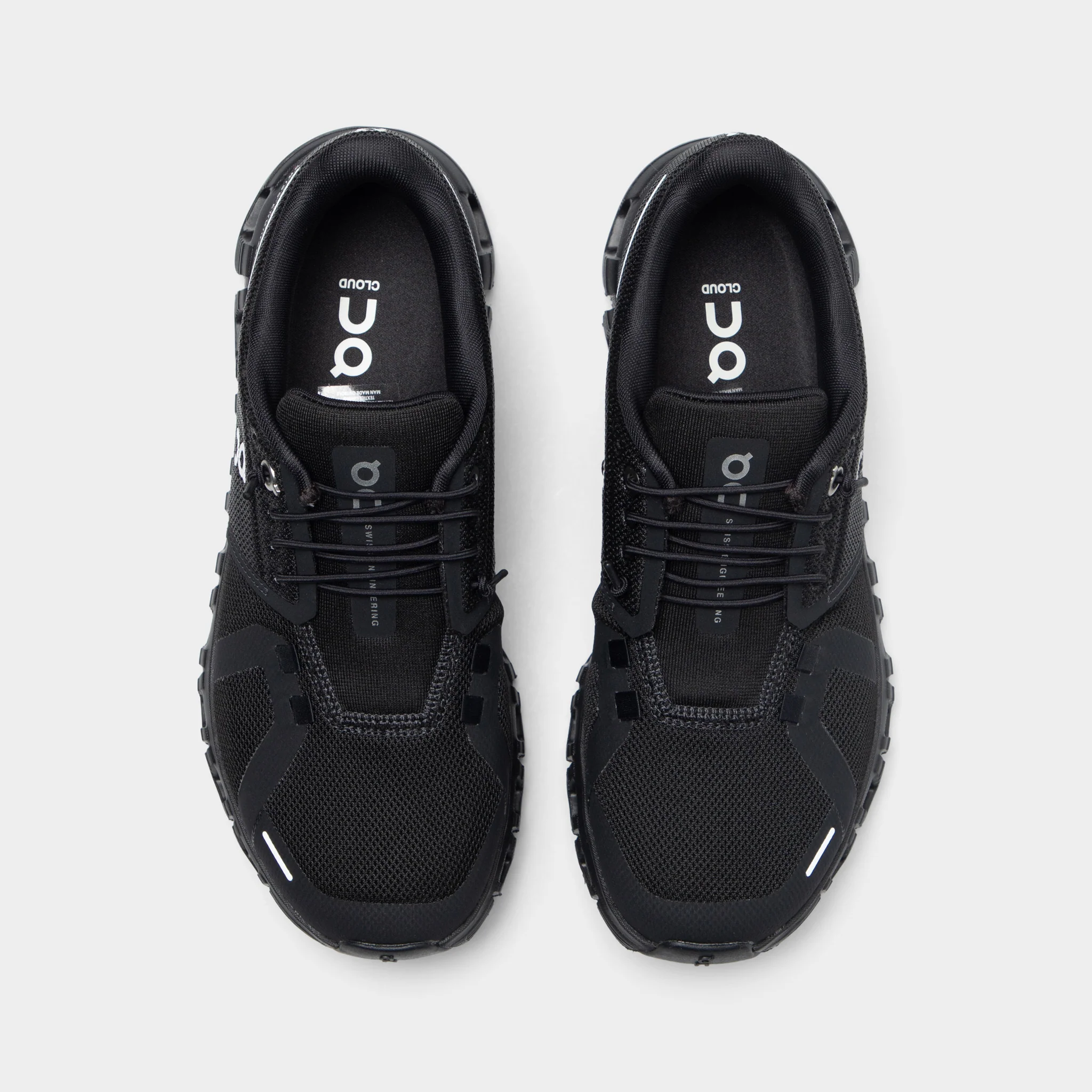On Women's Cloud 6 Black / Black - Image 5