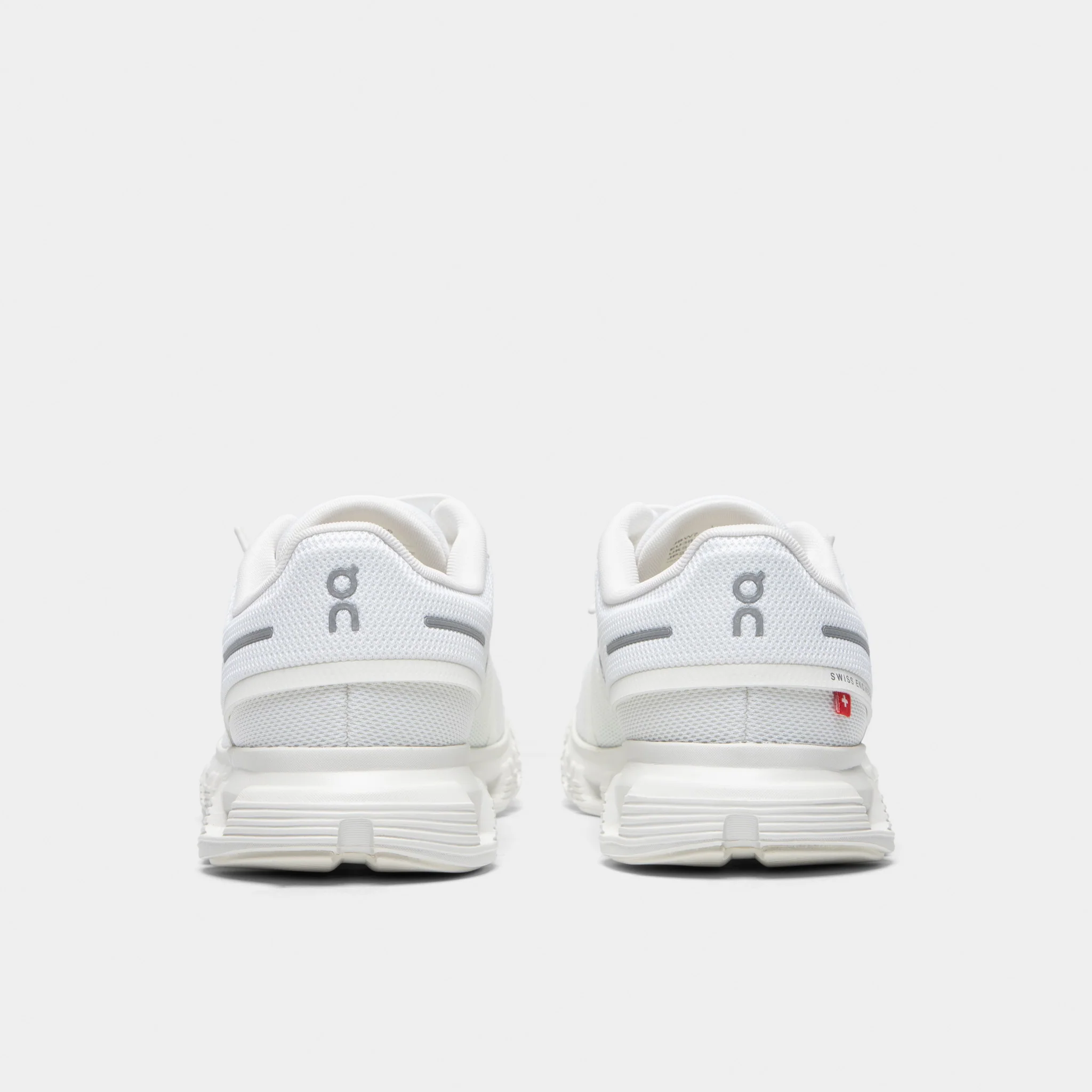 On Women's Cloud 6 White / White - Image 4