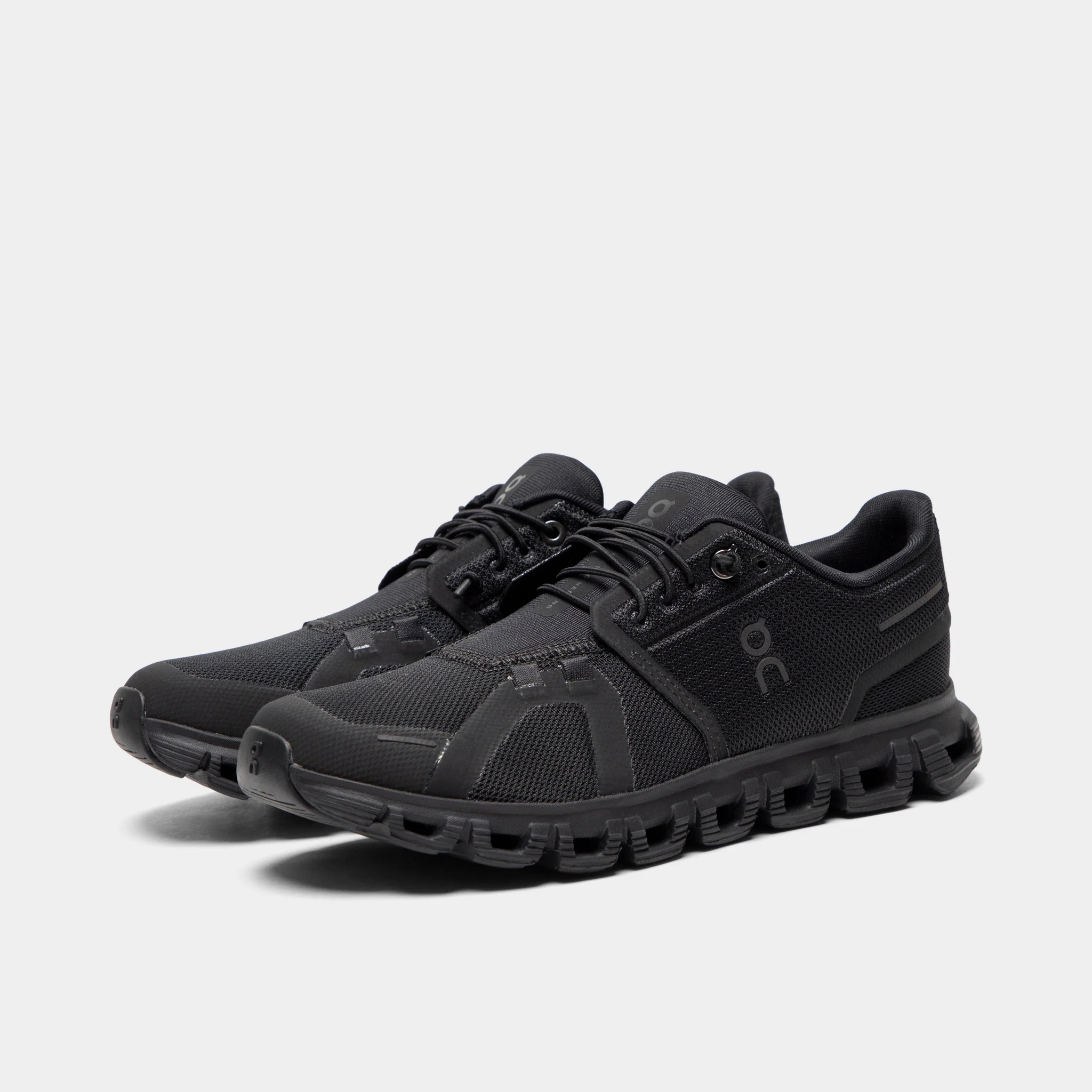 On Women's Cloud 6 Black / Eclipse - Image 2