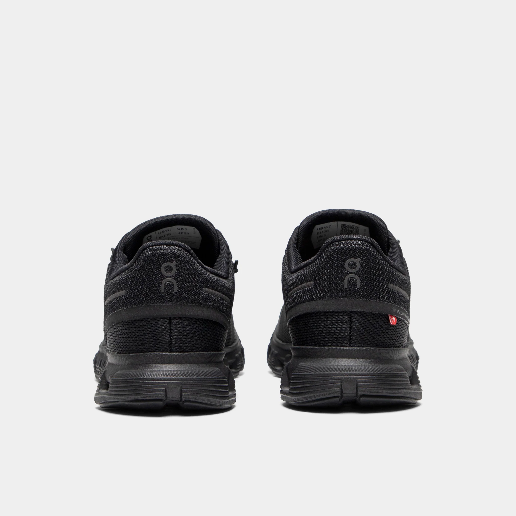 On Women's Cloud 6 Black / Eclipse - Image 4