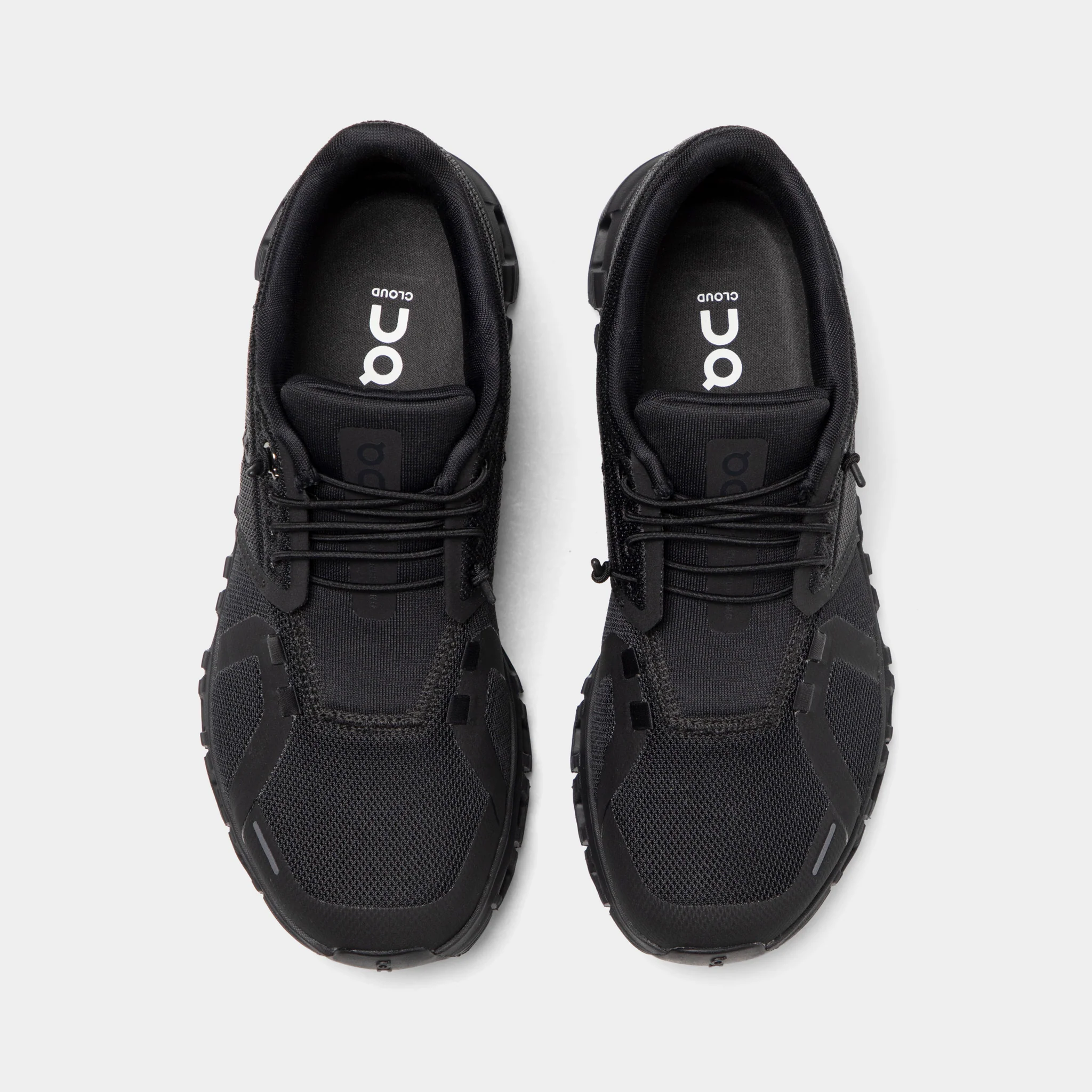 On Women's Cloud 6 Black / Eclipse - Image 5