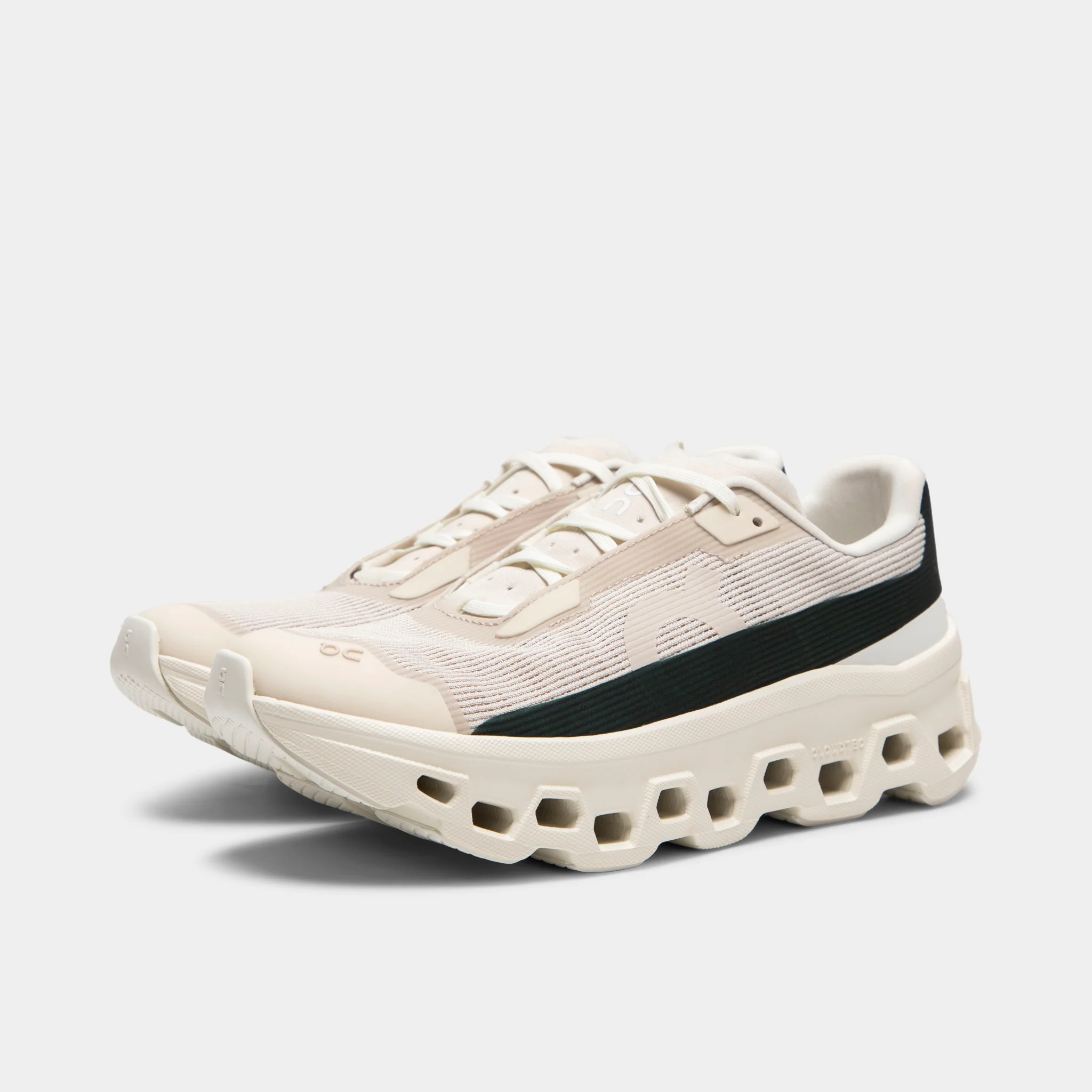 On Women's Cloudmonster Void Ivory / Pearl - Image 2
